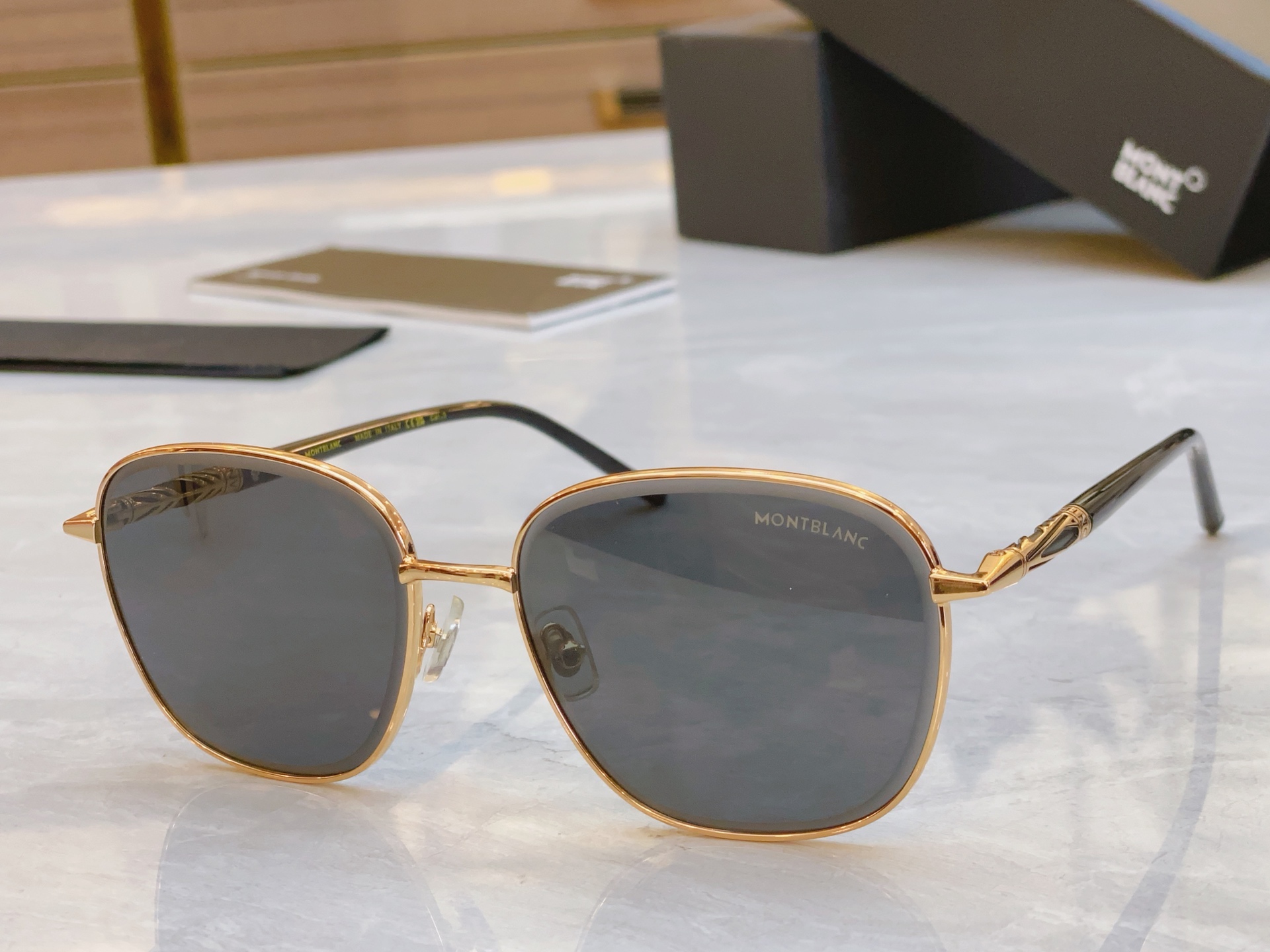 ，【MONT BLAN*】万宝*龙新款太阳镜，MODELMB0707S，SIZE58口17-145
