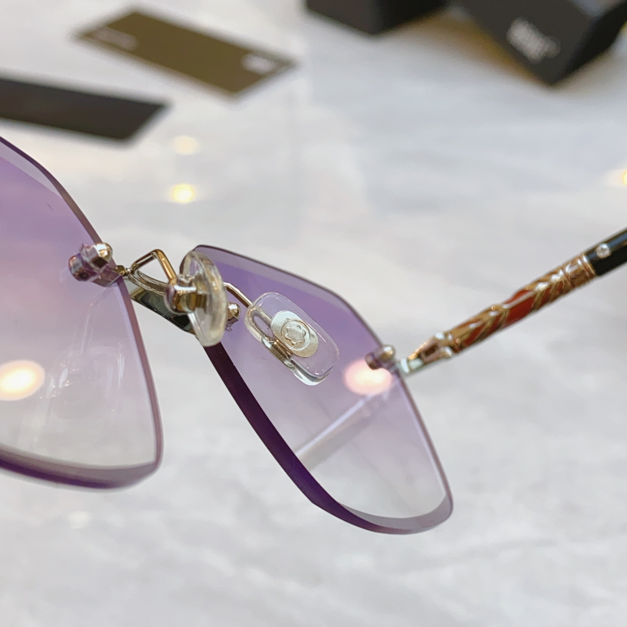 ，【MONT BLAN*】万宝*龙新款太阳镜，MODELMB0705S，SIZE56口18-145