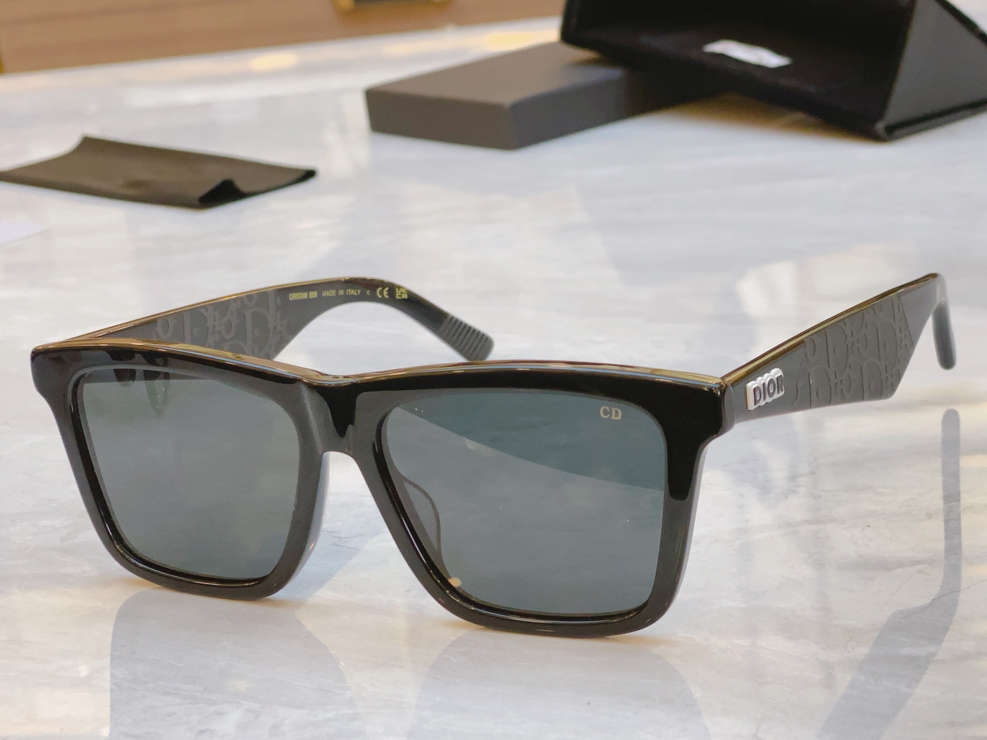 ，【DIO* 】迪*奥新款太阳镜，MODEL：Dior B27 S11，SIZE：54口16-145
