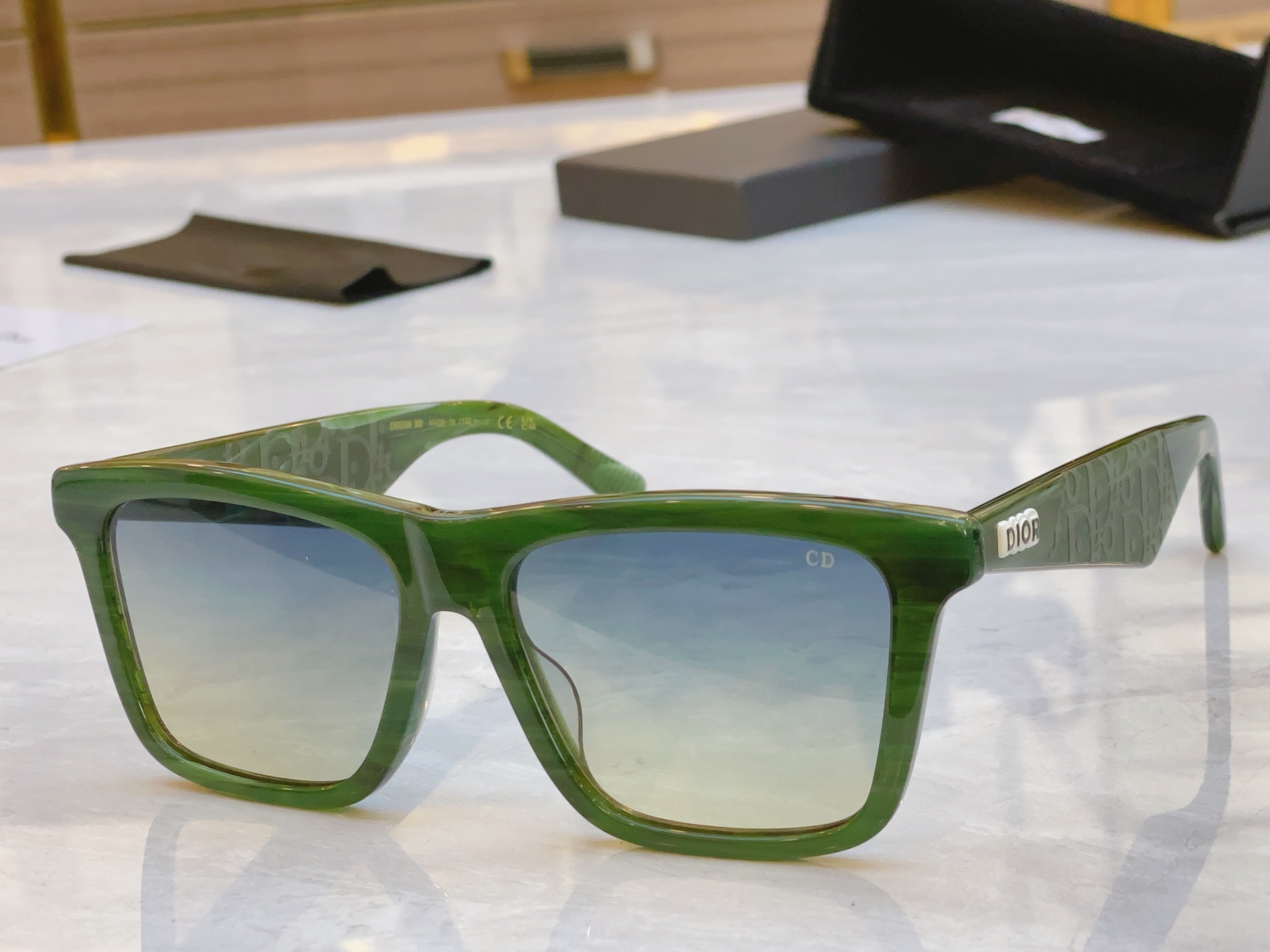 ，【DIO* 】迪*奥新款太阳镜，MODEL：Dior B27 S11，SIZE：54口16-145