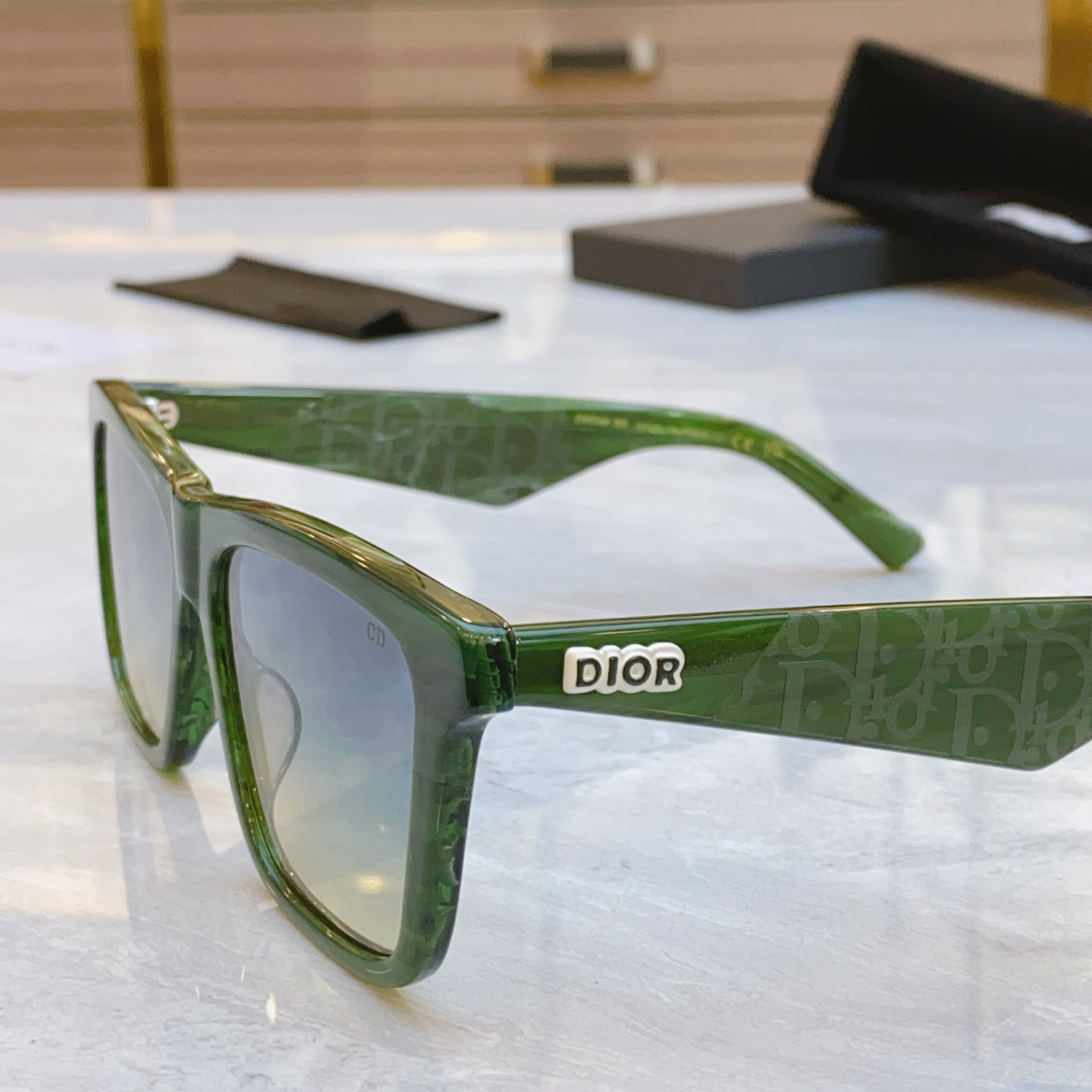 ，【DIO* 】迪*奥新款太阳镜，MODEL：Dior B27 S11，SIZE：54口16-145