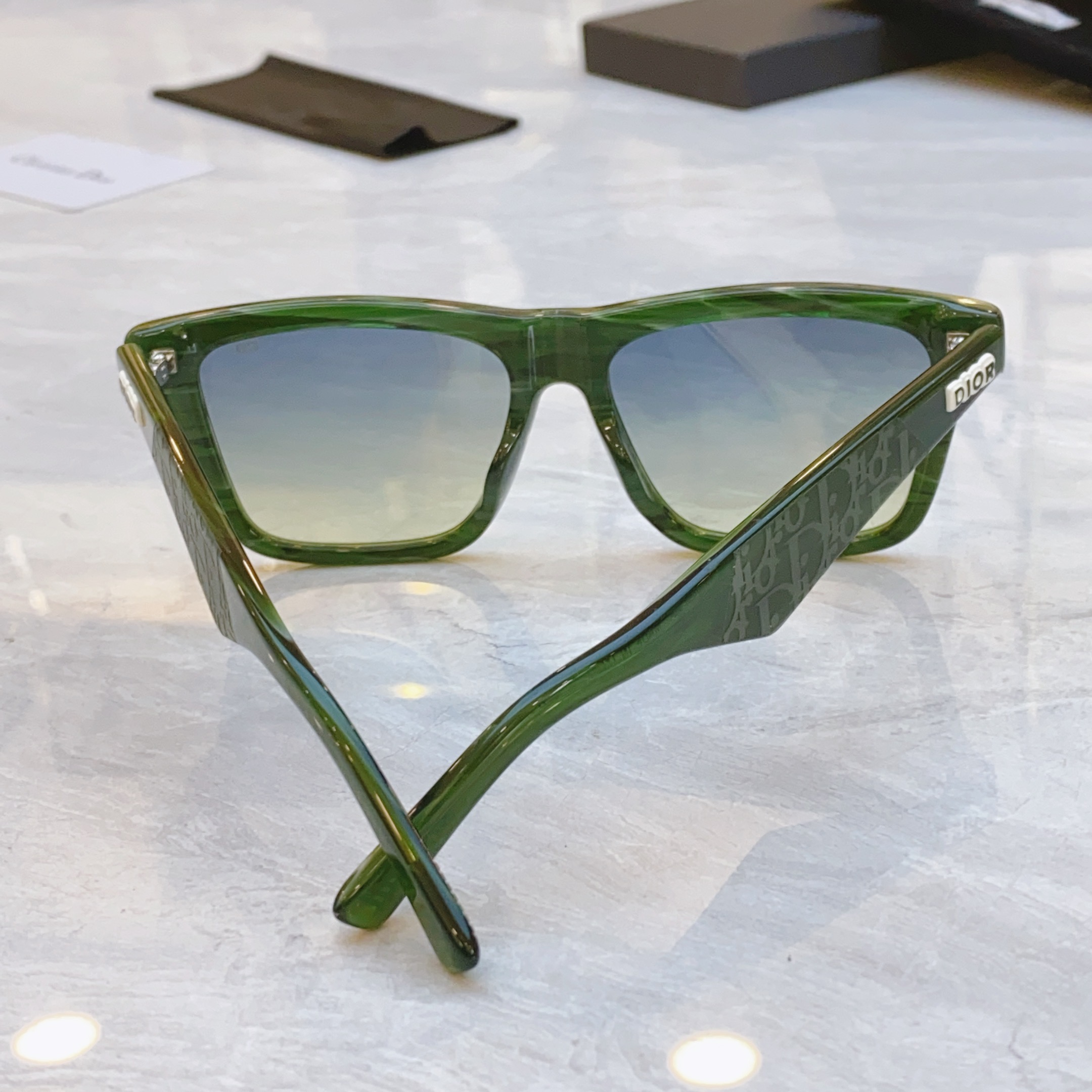 ，【DIO* 】迪*奥新款太阳镜，MODEL：Dior B27 S11，SIZE：54口16-145