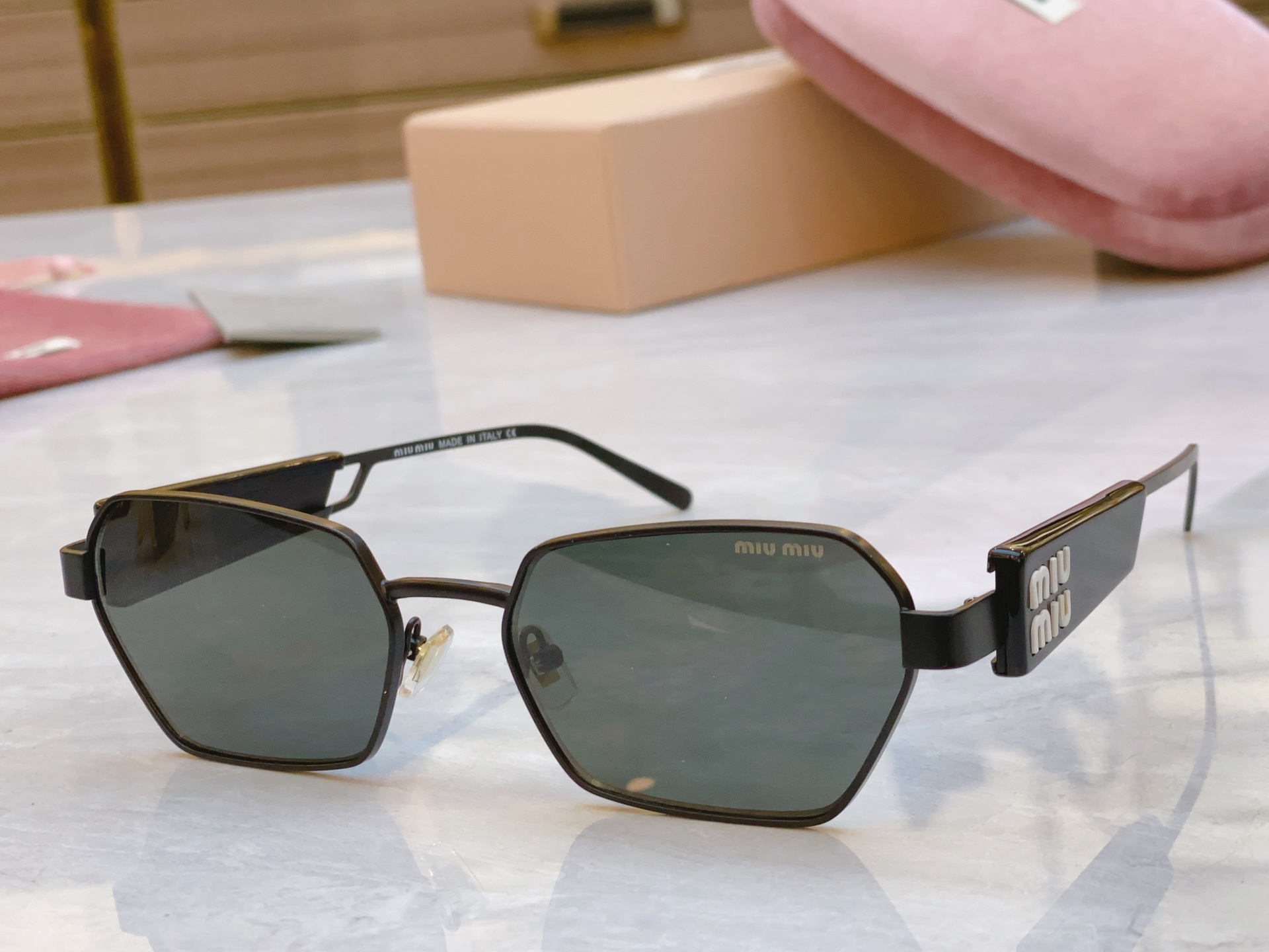 ，【MIU MI*】缪缪新款太阳镜，MODELMU53WX，SIZE：57口19-145
