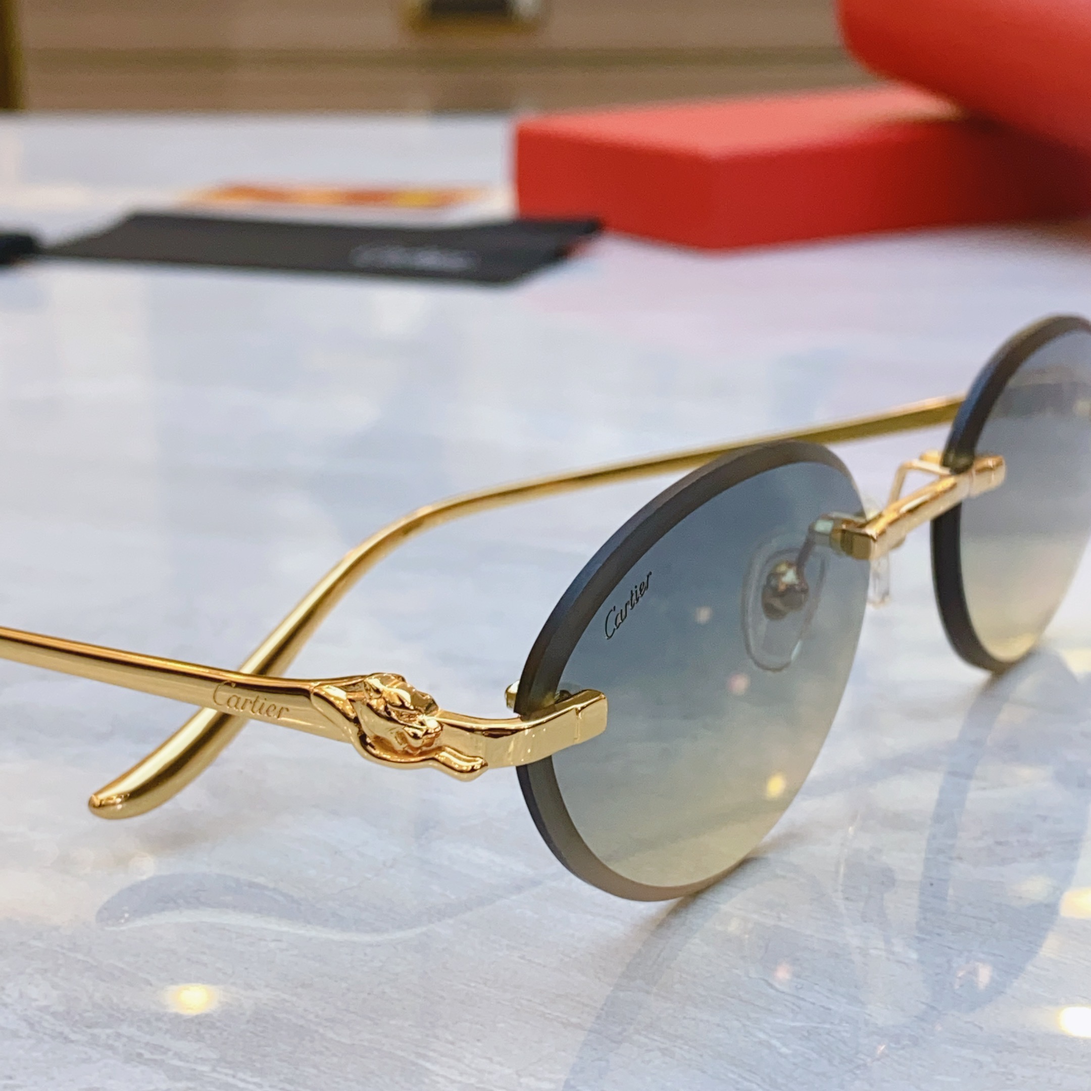 ，【CARTIE*】卡地*亚新款太阳镜，CT0504S，size 57口18-137