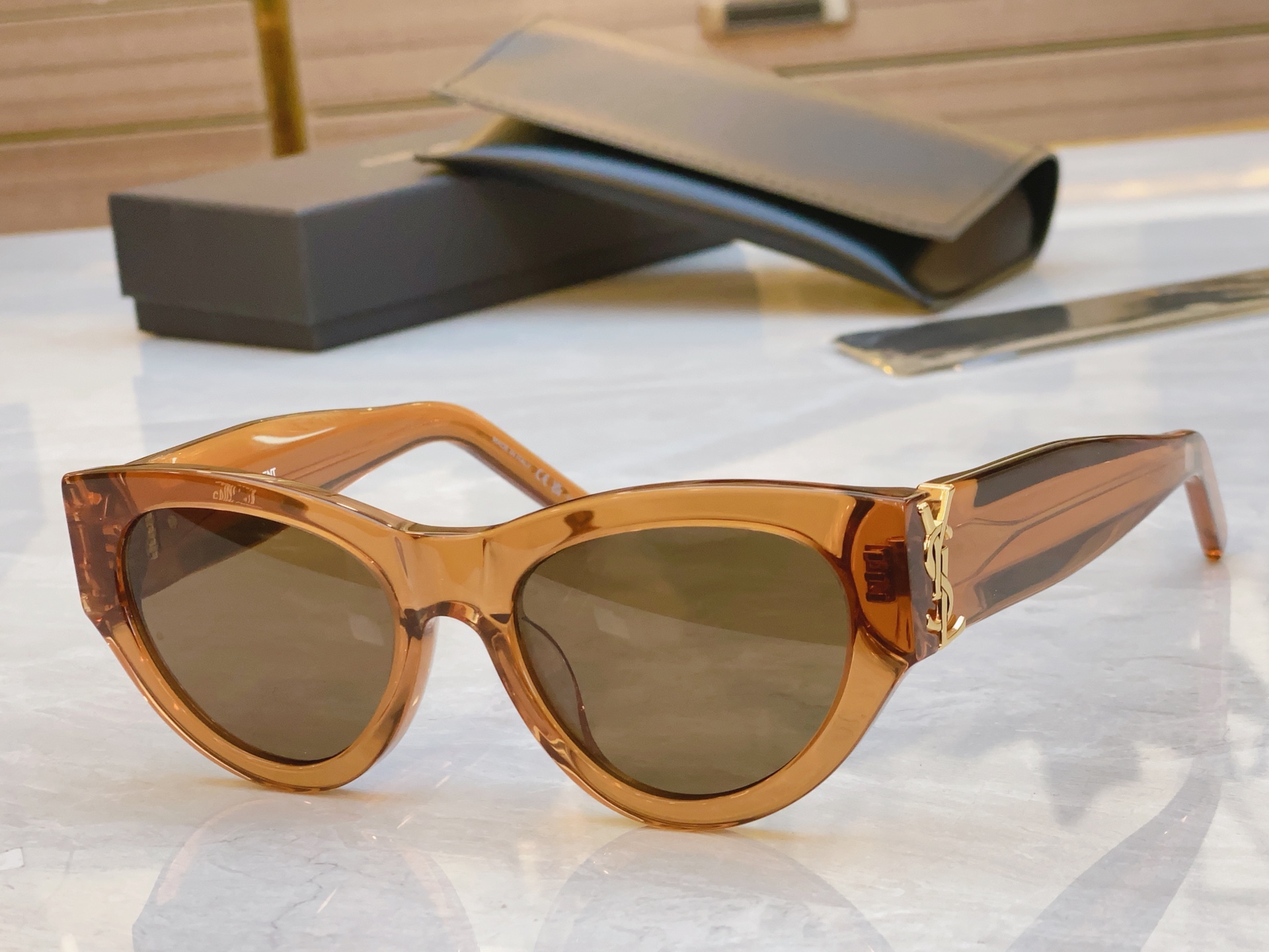 ，【SAINT LAURN*】圣罗*兰新款太阳镜，MODELSL M94，SIZE53口20-145