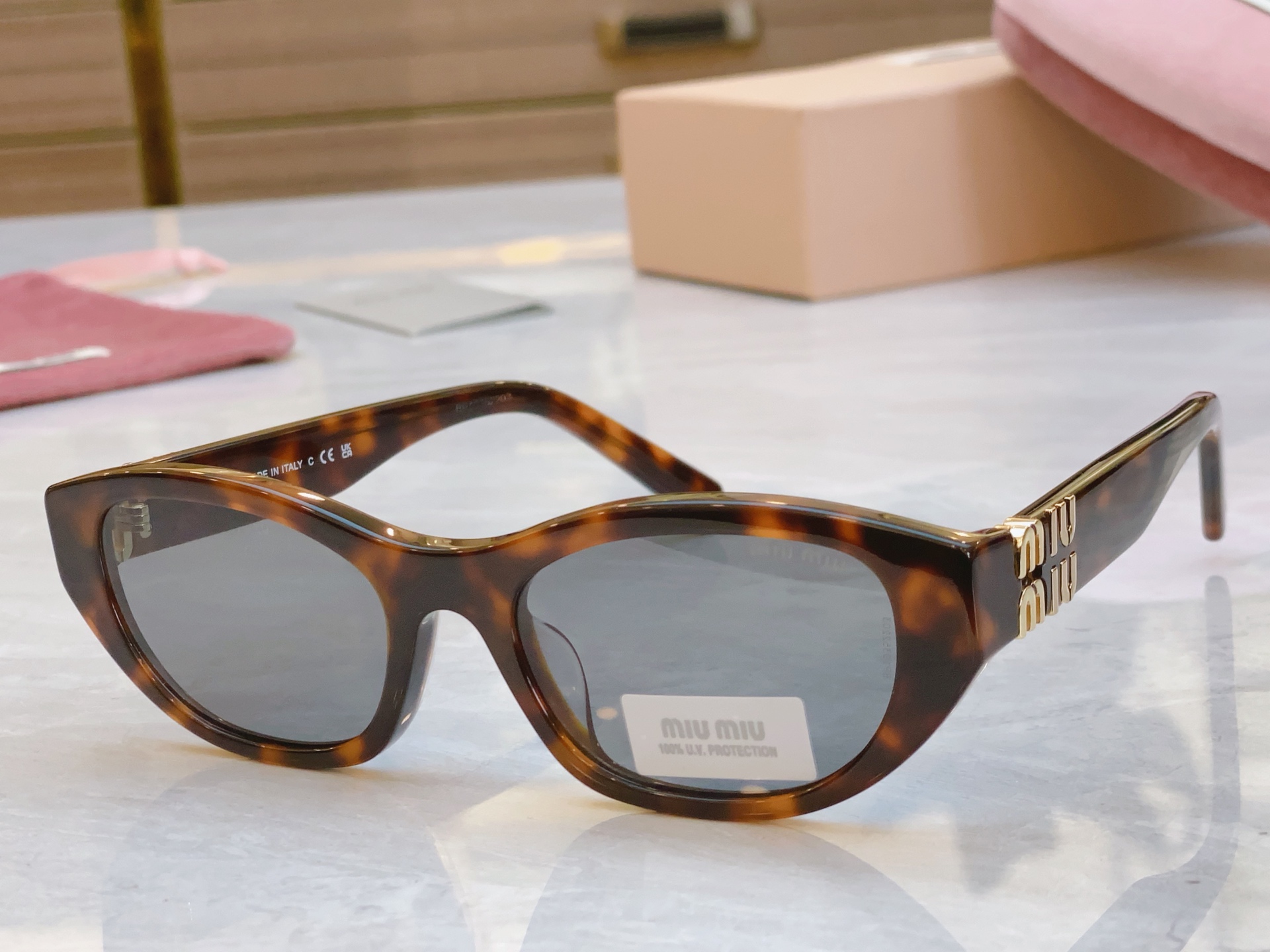 ，【MIU MI*】缪缪新款太阳镜，MODELSMU A03S，SIZE：53口19-140