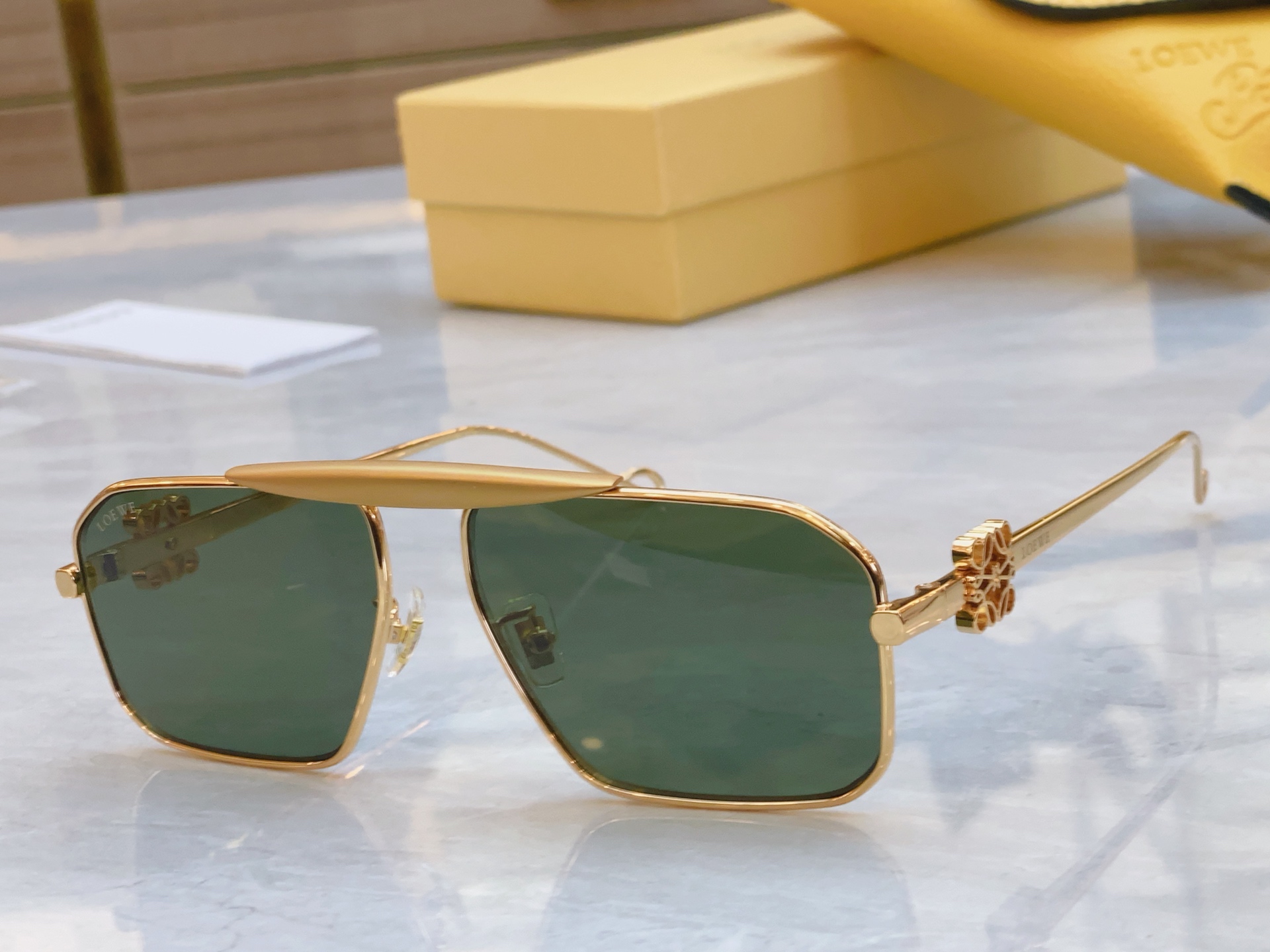 NO:252721,Glasses, sunglasses, 【LOEW*】Loewe new sunglasses, MODELLW5115S, SIZE60 15-143, glasses, loewe, loewe19860909眼镜墨镜太阳镜 ,【LOEW*】罗意*威新款太阳镜, MODELLW5115S,SIZE60口15-143,眼镜,loewe,loewe,glasses