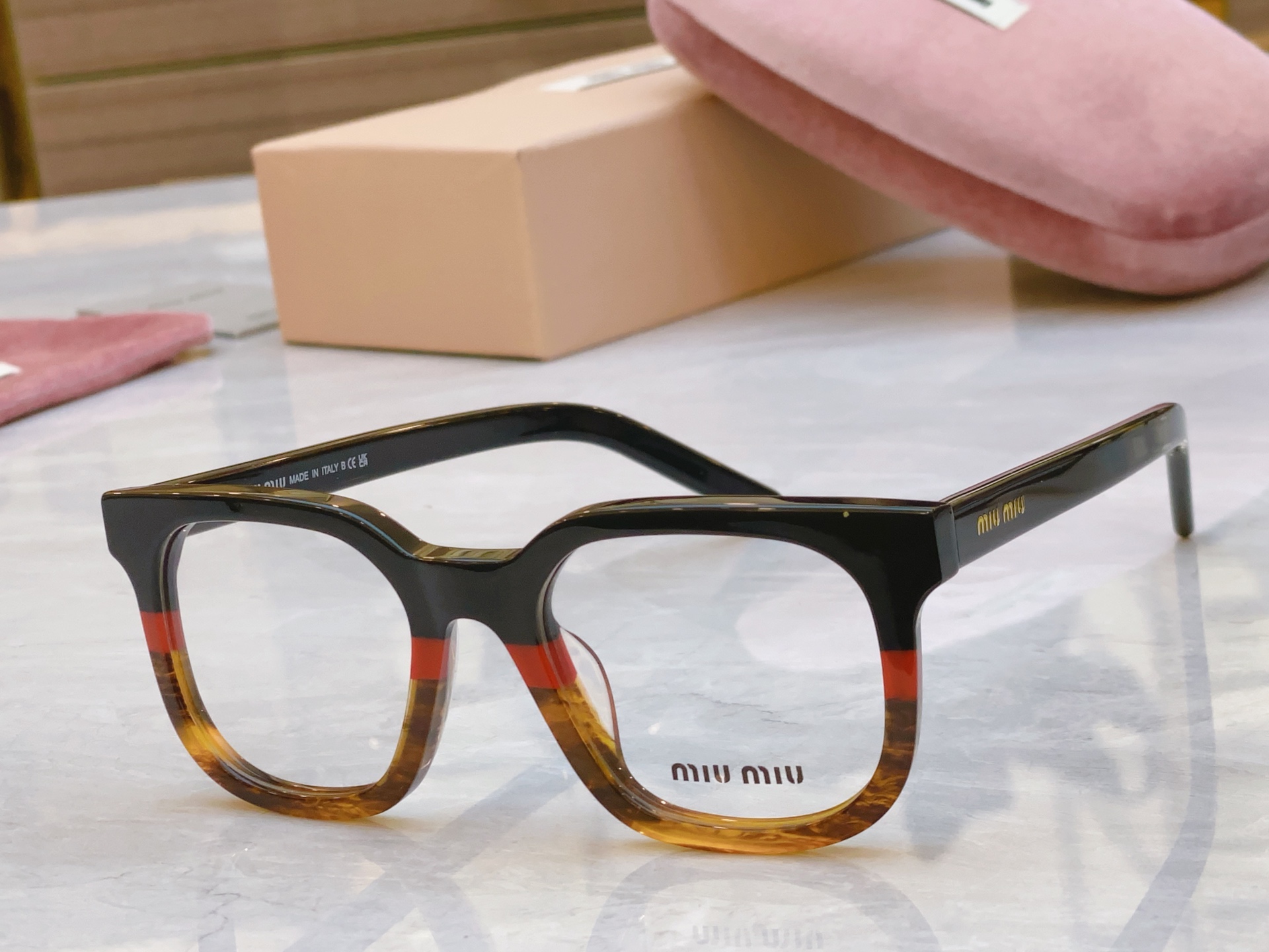 ，【MIUMI*】缪*缪新款眼镜架，ModVMU 06XV，SIZE51-21-145
