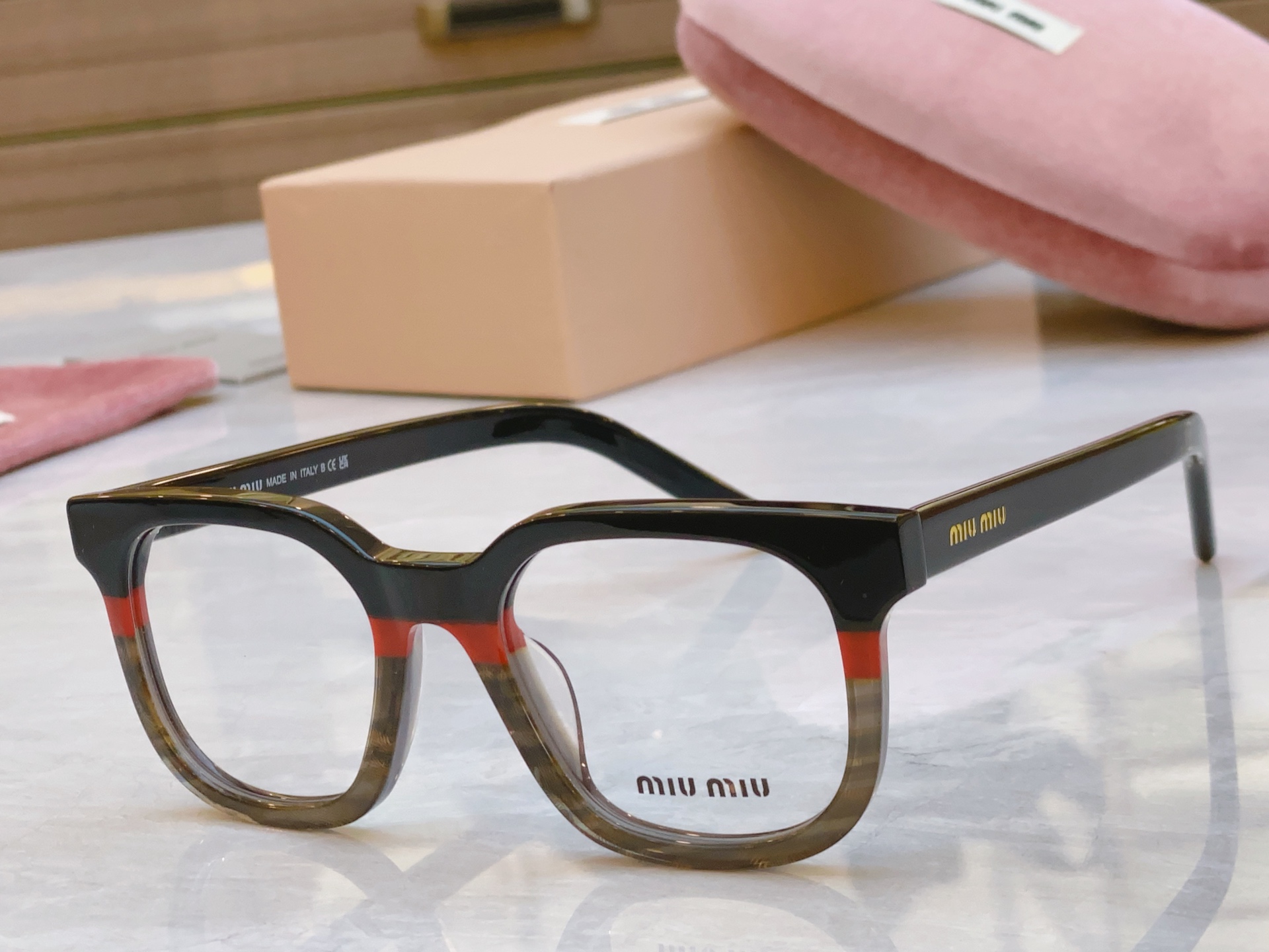 ，【MIUMI*】缪*缪新款眼镜架，ModVMU 06XV，SIZE51-21-145