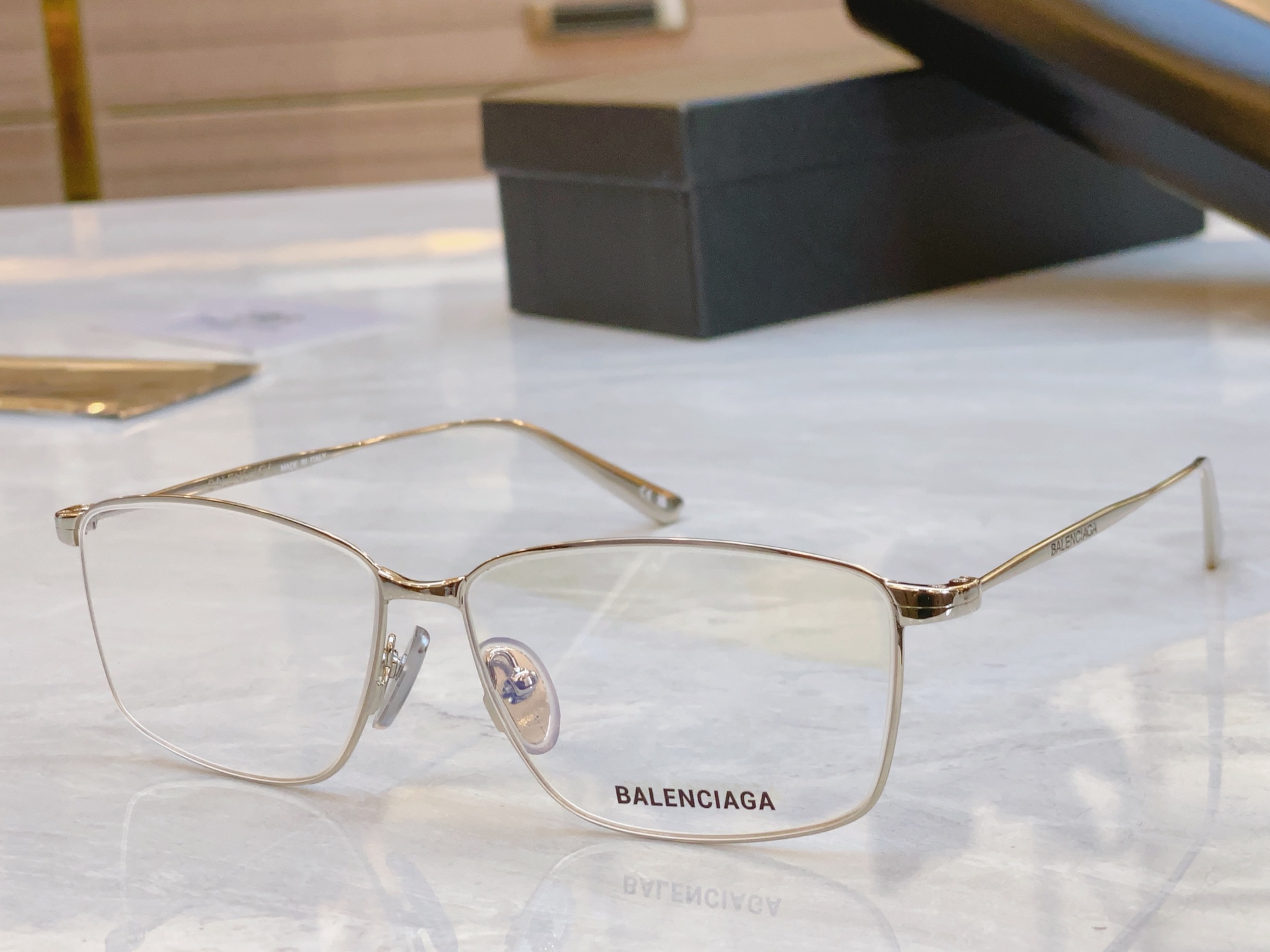，【BALENCIAG*】巴黎*世家新款太阳镜，MODEL：BB0415S，SIZE：54口14-145