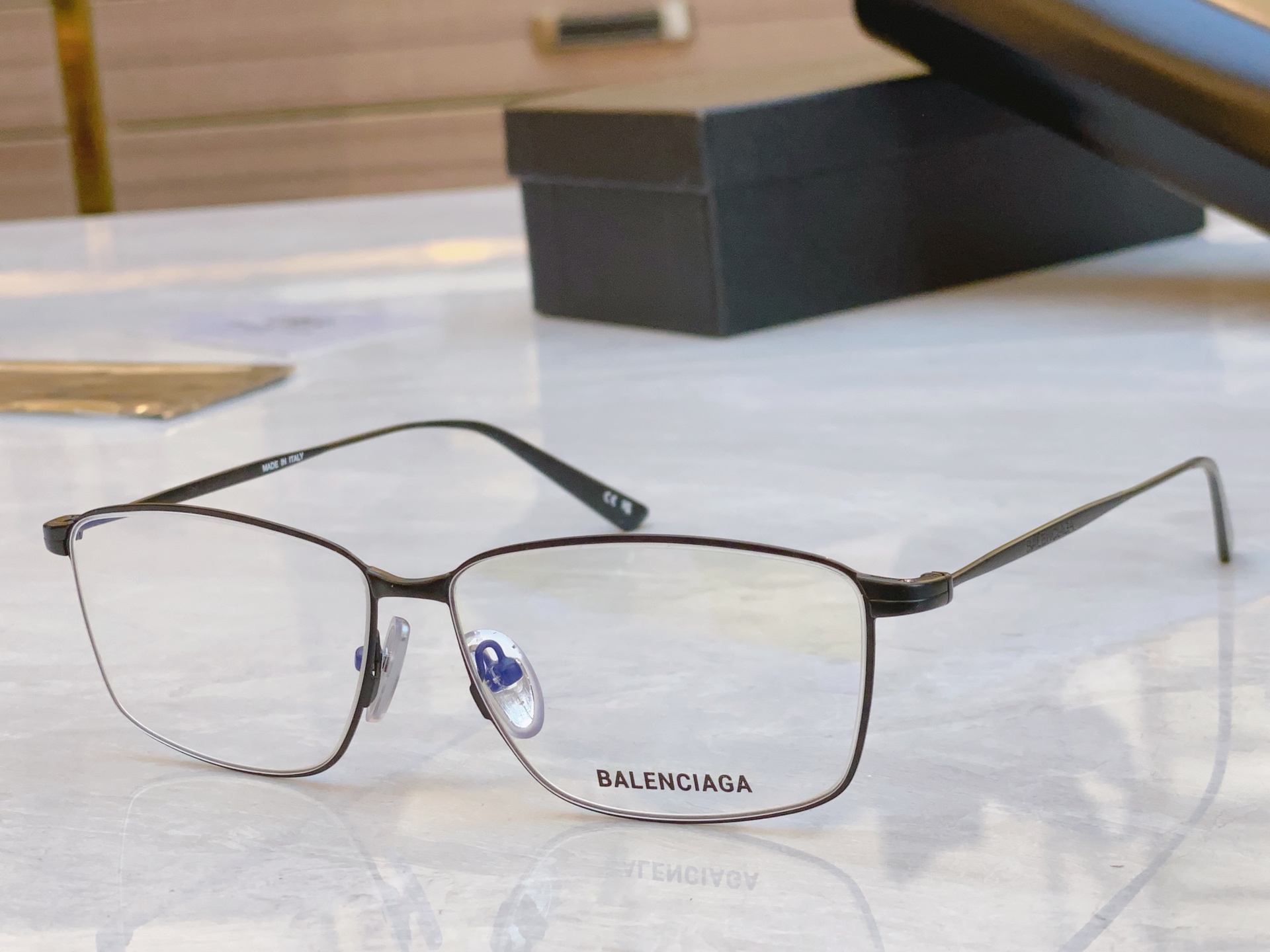 ，【BALENCIAG*】巴黎*世家新款太阳镜，MODEL：BB0415S，SIZE：54口14-145