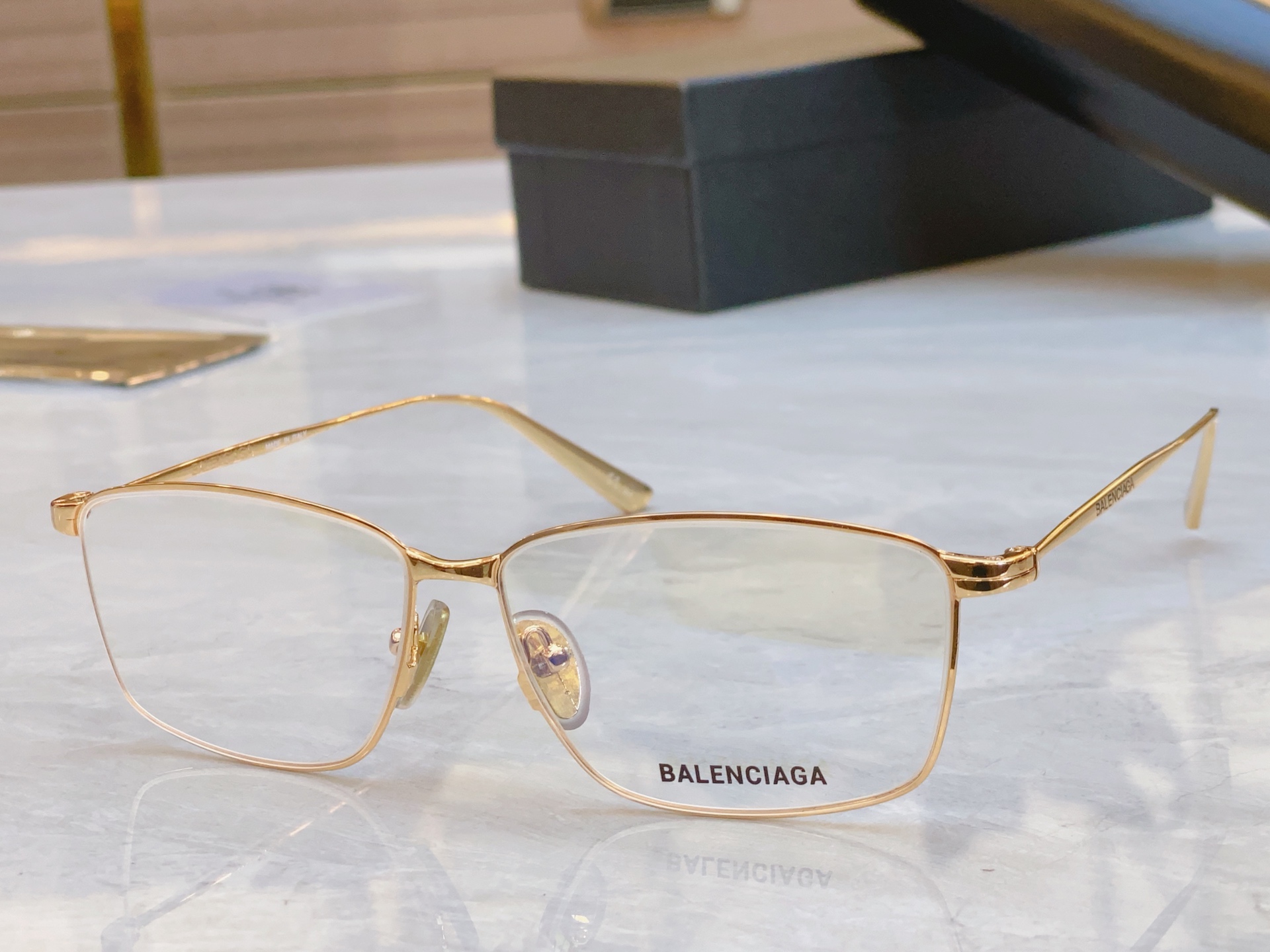 ，【BALENCIAG*】巴黎*世家新款太阳镜，MODEL：BB0415S，SIZE：54口14-145