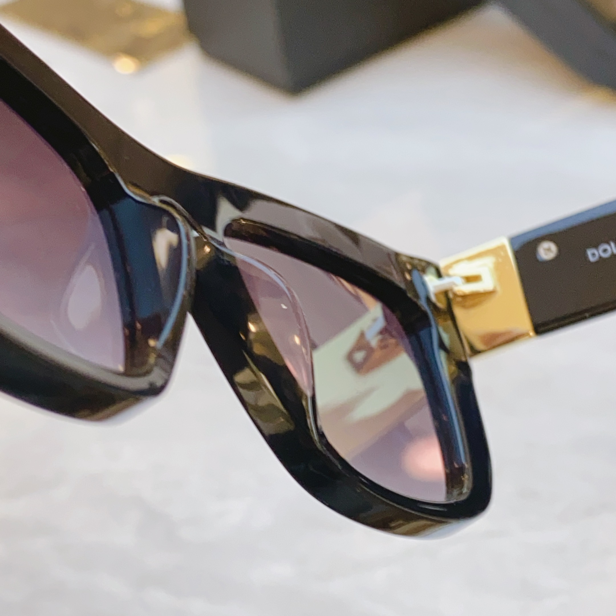 ，【DOLCE & GABBAN*】D*G新款太阳镜，MODEL：DG6171，SIZE：53口20-1