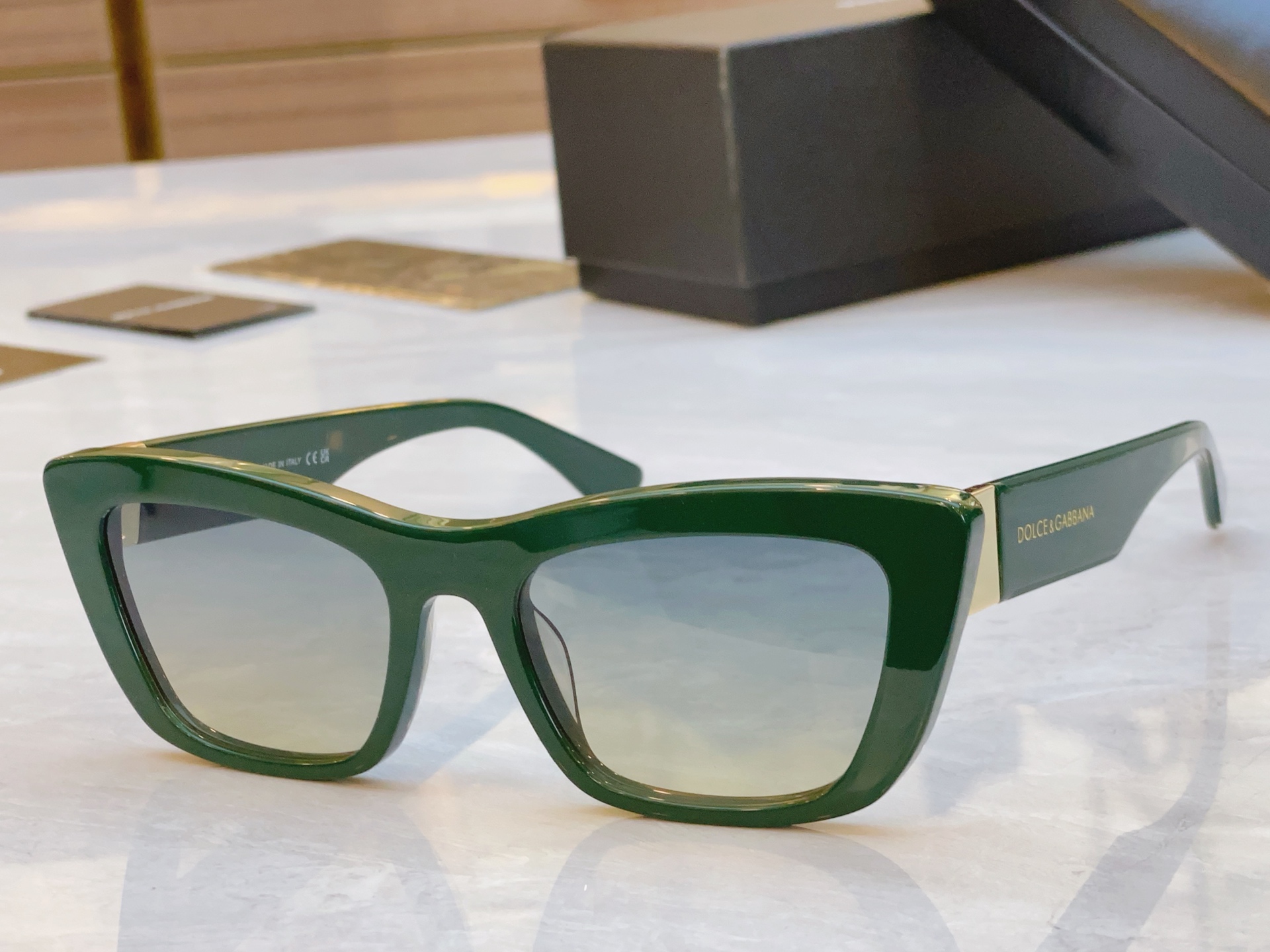 ，【DOLCE & GABBAN*】D*G新款太阳镜，MODEL：DG6171，SIZE：53口20-1