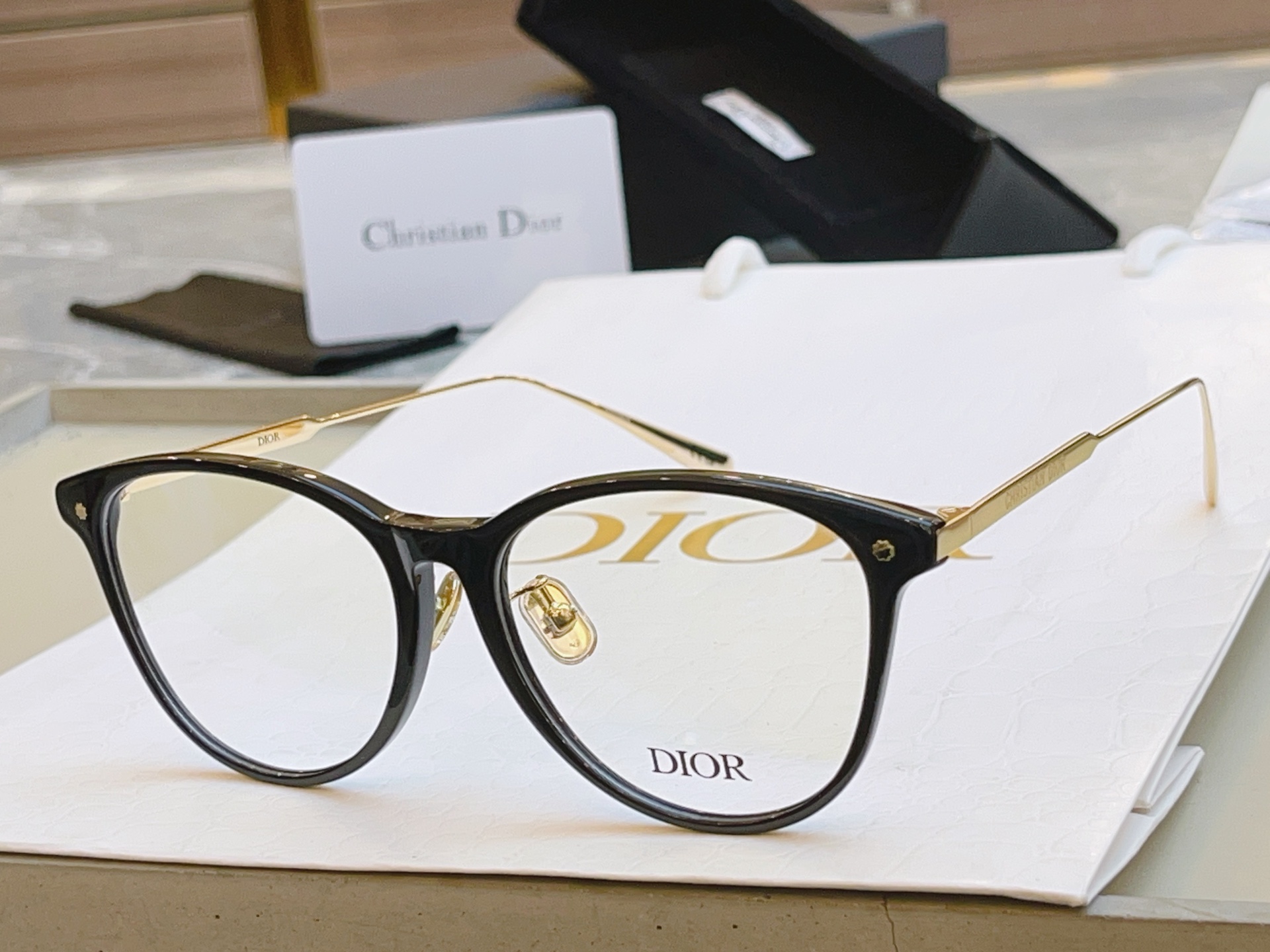 ，【Dio*】迪*奥新款光学架，
Mod：mini CD O A5L，Size：53-16-145