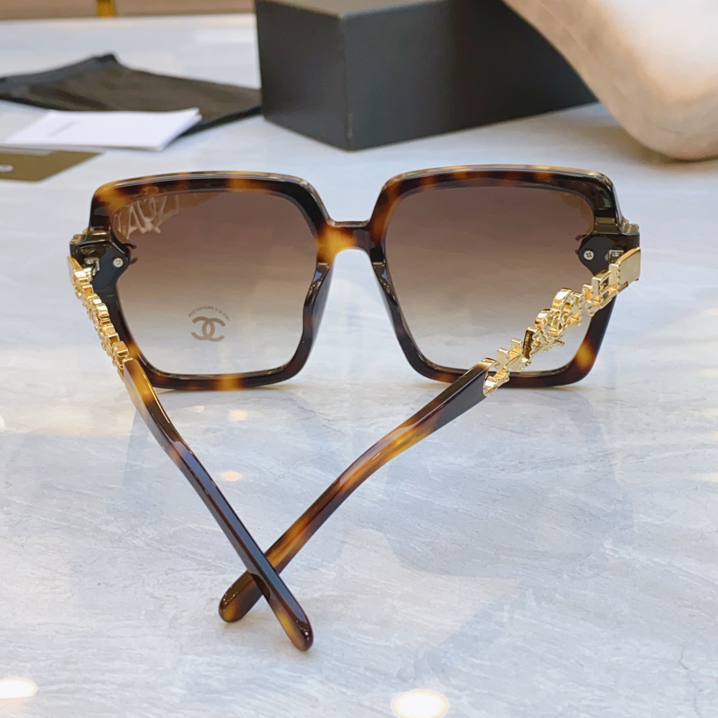 ，【CHANE*】香奈儿新款太阳镜🕶️🕶️，MODEL：CH74578，SIZE：54口18-145