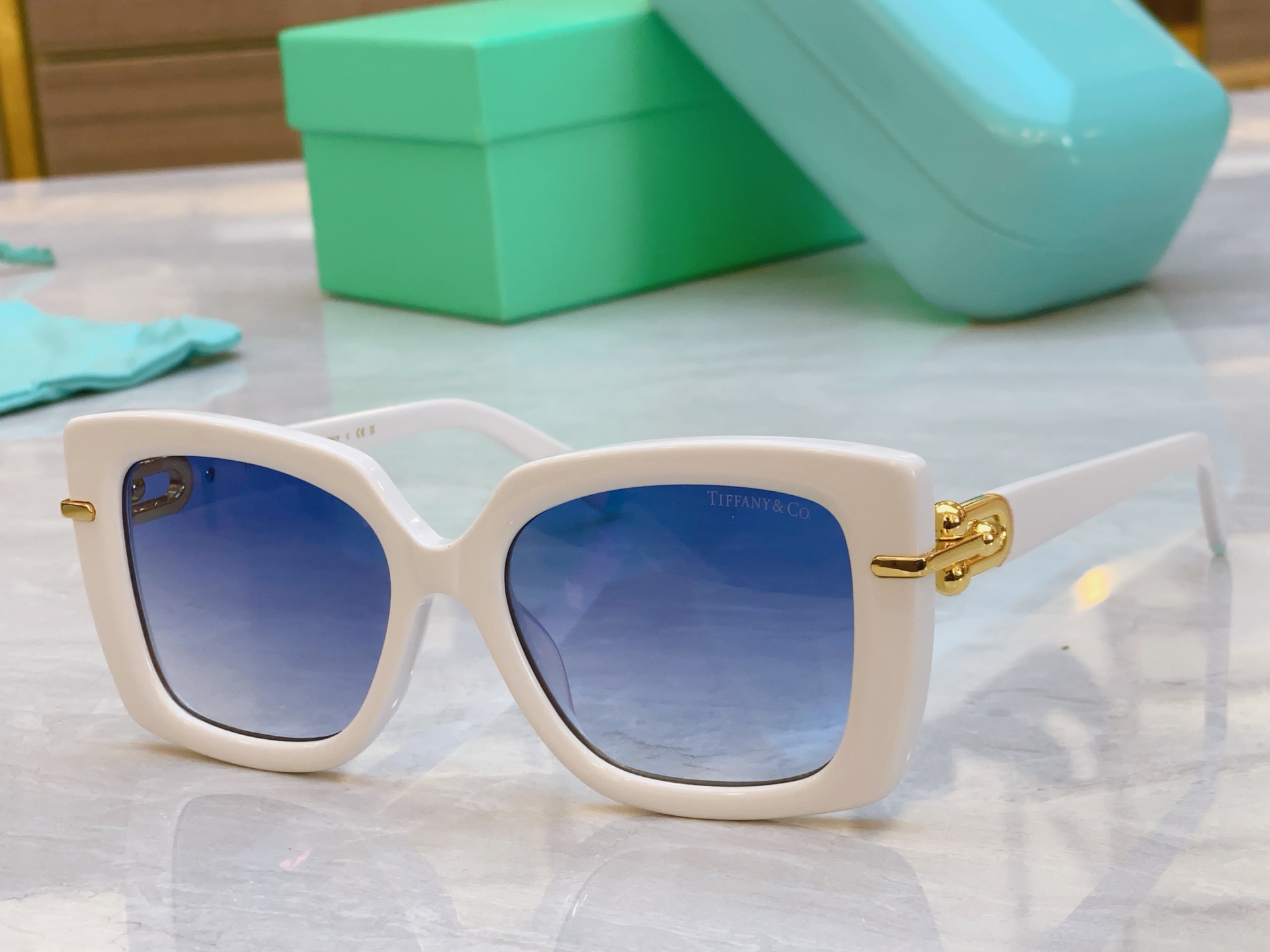 NO:254208,,【Tiffany & Co.】Tiffany new sunglasses, ModTF4199, Size53-door 18-140 glasses, sunglasses, glasses, tom ford19860909,【Tiffany & Co.】蒂芙*尼新款太阳镜,ModTF4199,Size53口18-140眼镜墨镜太阳镜,眼镜,tom ford,glasses