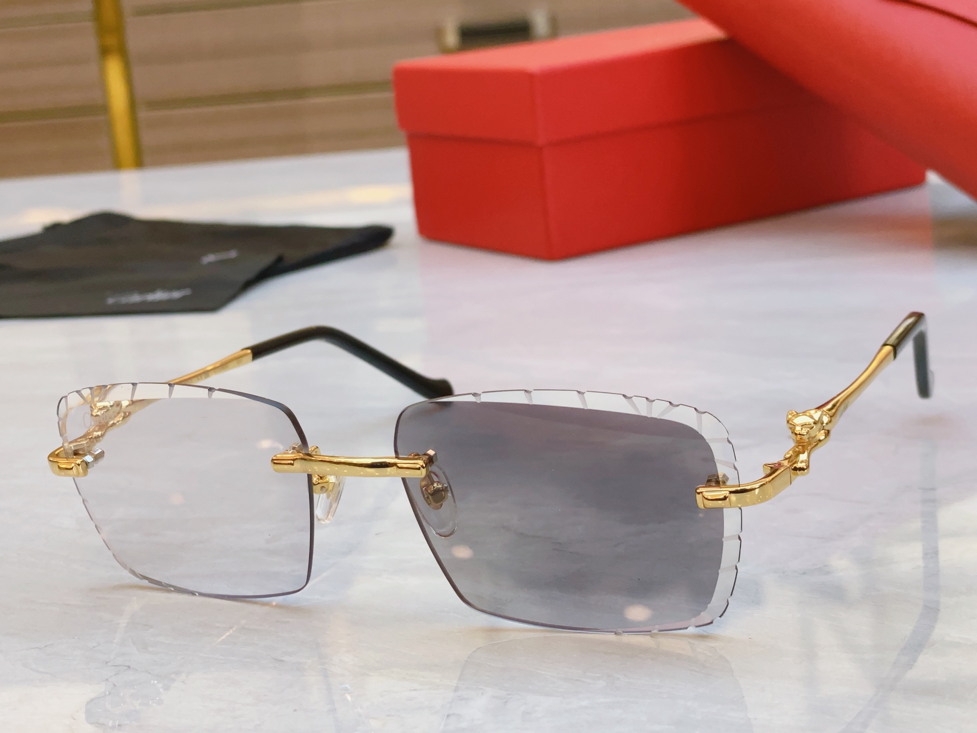 NO:254212,Color-changing lenses Sunglasses, [CARTIE*] Cartier*A new sunglasses, CT0093O, size: 59-mouth 17-142 glasses, sunglasses, glasses, cartier19860909变色镜片 太阳镜,【CARTIE*】卡地*亚新款太阳镜,CT0093O,size: 59口17-142眼镜墨镜太阳镜,眼镜,cartier,glasses