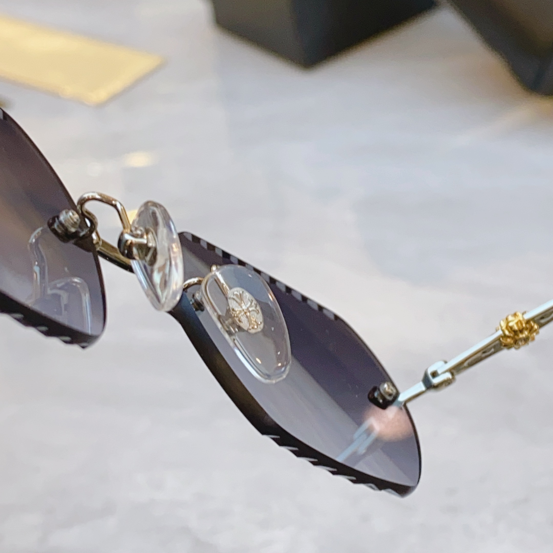 ，【CHROME HEART*】克罗*心新款太阳镜，MODEL：9109，SIZE：57口21-142