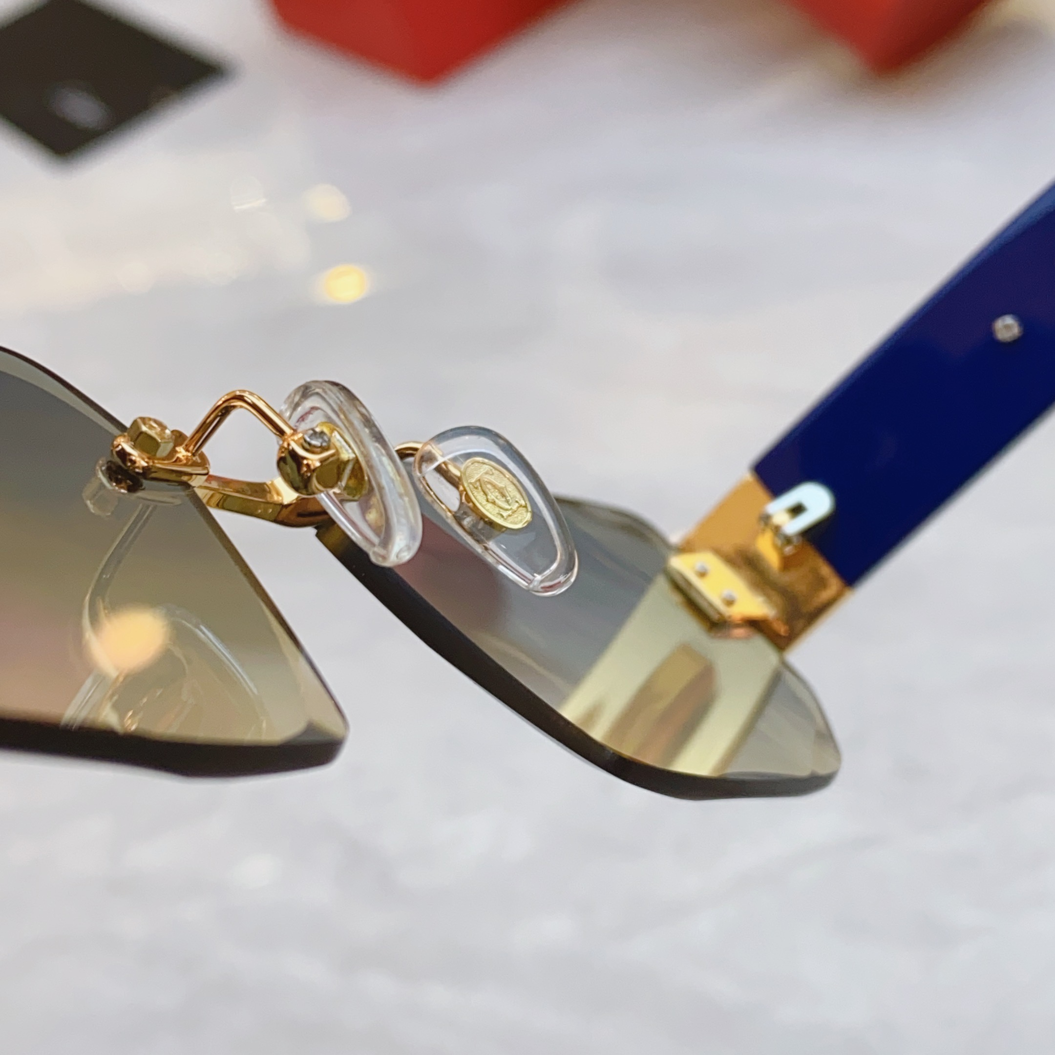 ，【CARTIE*】卡地*亚新款太阳镜，CT0637S，size 55口19-140