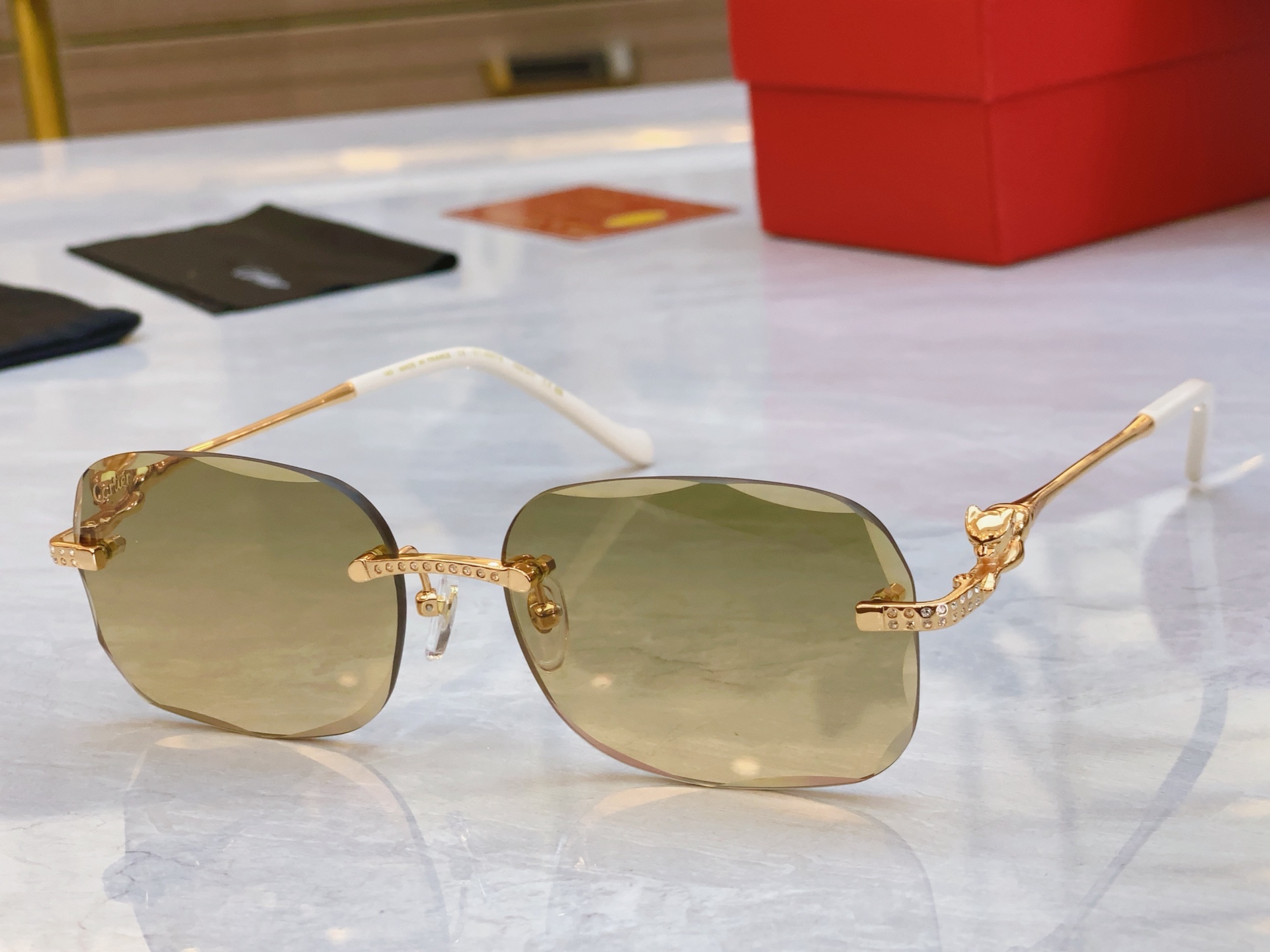 ，【CARTIE*】卡地*亚新款太阳镜，CT0687S，size 55口19-145