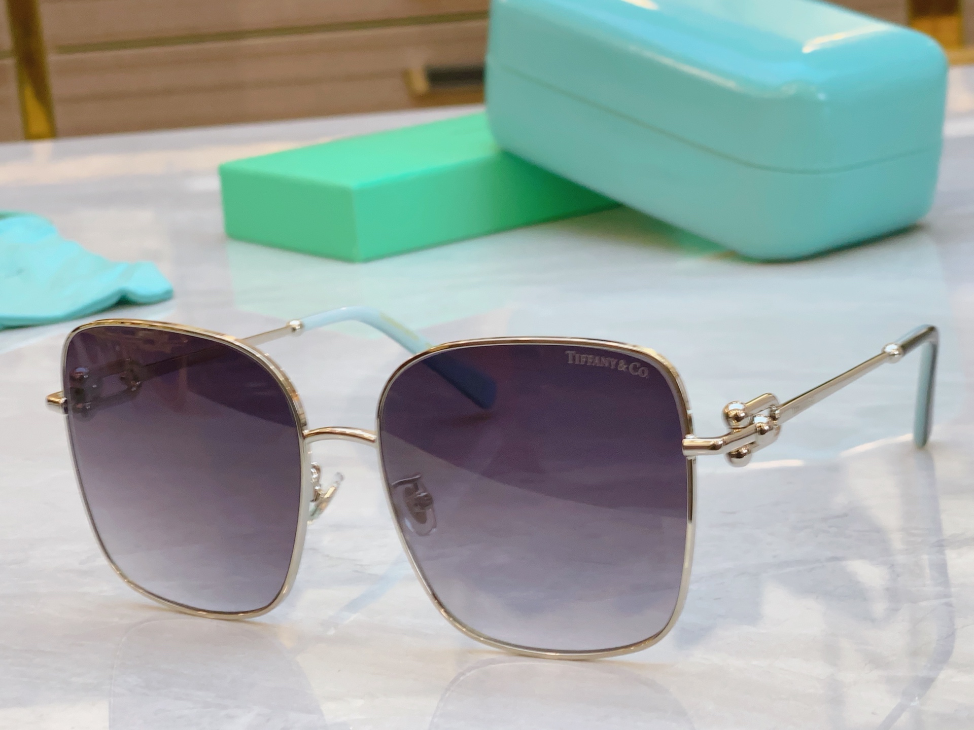 ，【Tiffany & Co.】蒂芙*尼新款太阳镜🕶️，Mod：TF3094，Size：50口24-14