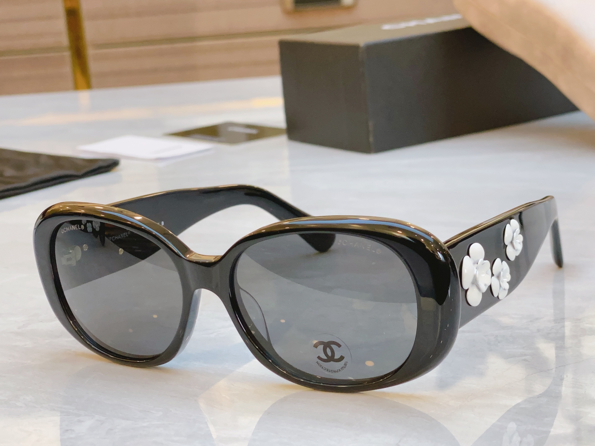 ，【CHANE*】香奈儿新款太阳镜🕶️🕶️，MODEL：CH5113，SIZE：56口16-130