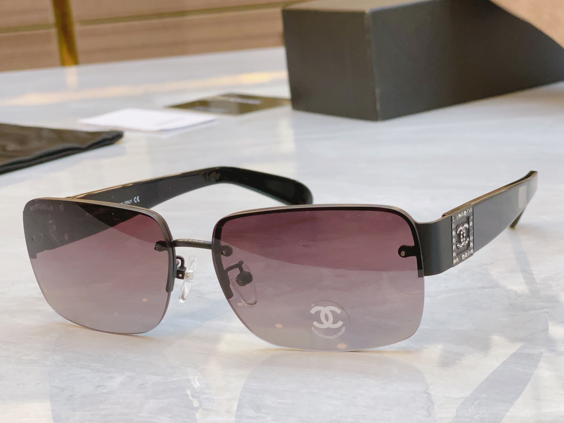 ，【CHANE*】香奈儿新款太阳镜🕶️🕶️，MODEL：CH4117-B，SIZE：62口15-140