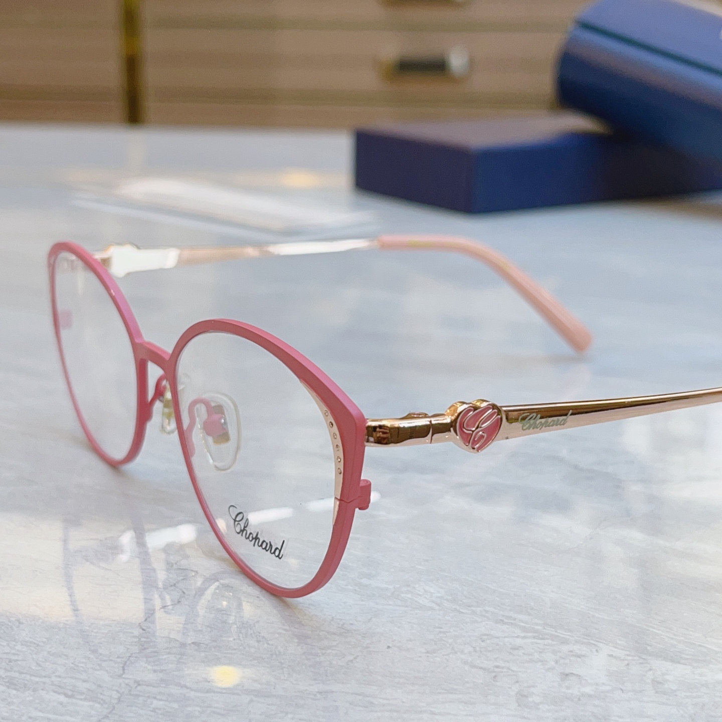 ，【ChoPar*】肖*邦新款太阳镜，MODEL：VCHF69Z，SIZE：55口17-140