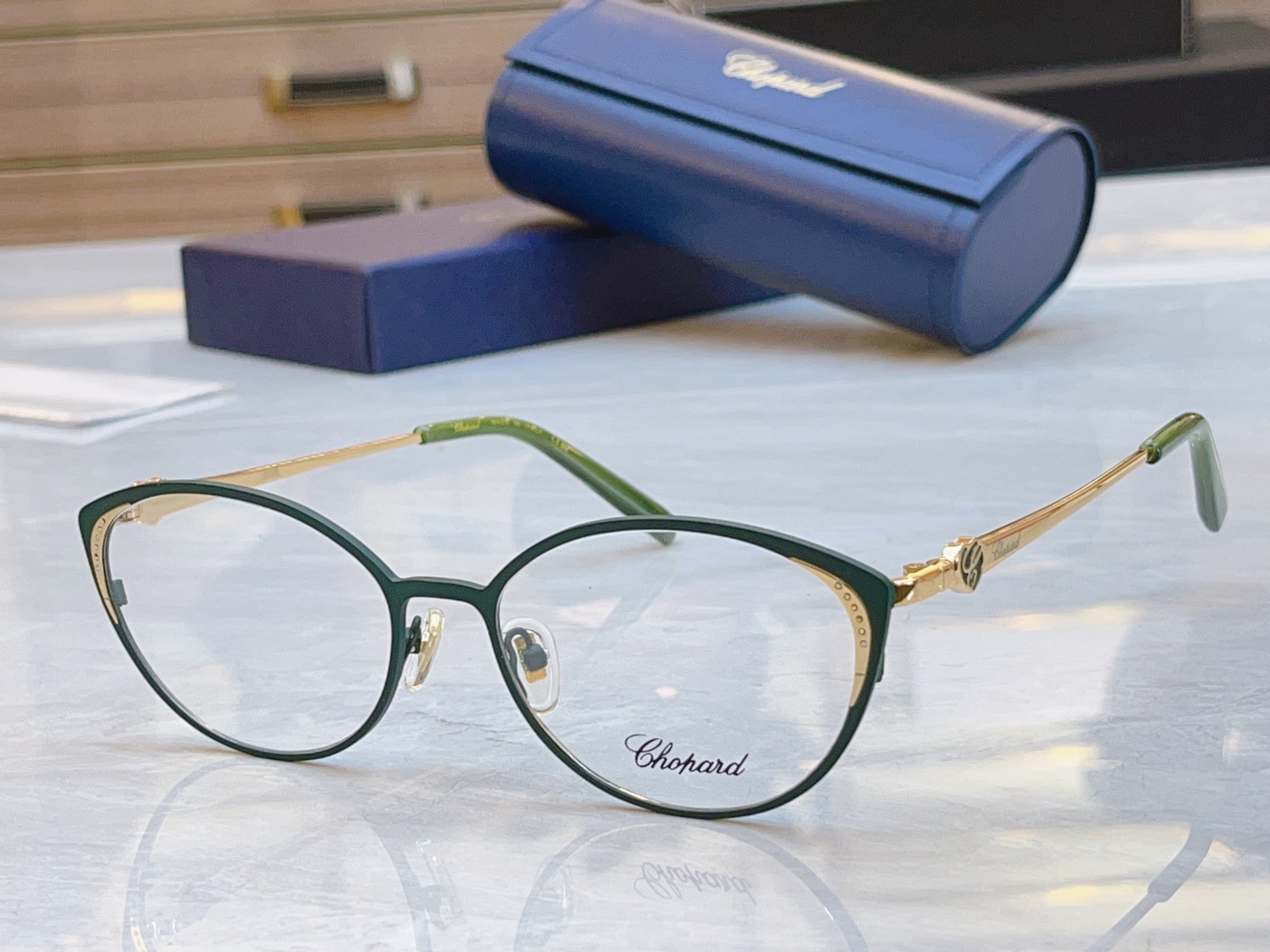 ，【ChoPar*】肖*邦新款太阳镜，MODEL：VCHF69Z，SIZE：55口17-140