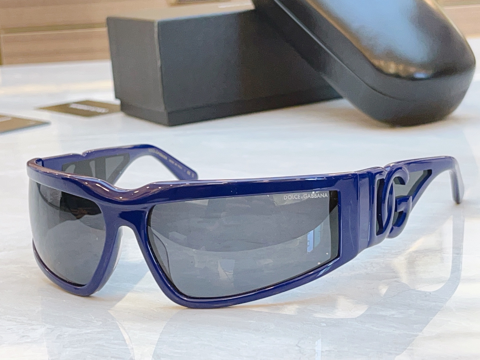 ，【DOLCE & GABBAN*】D*G新款太阳镜，MODEL：DG6198，SIZE：63口16-1