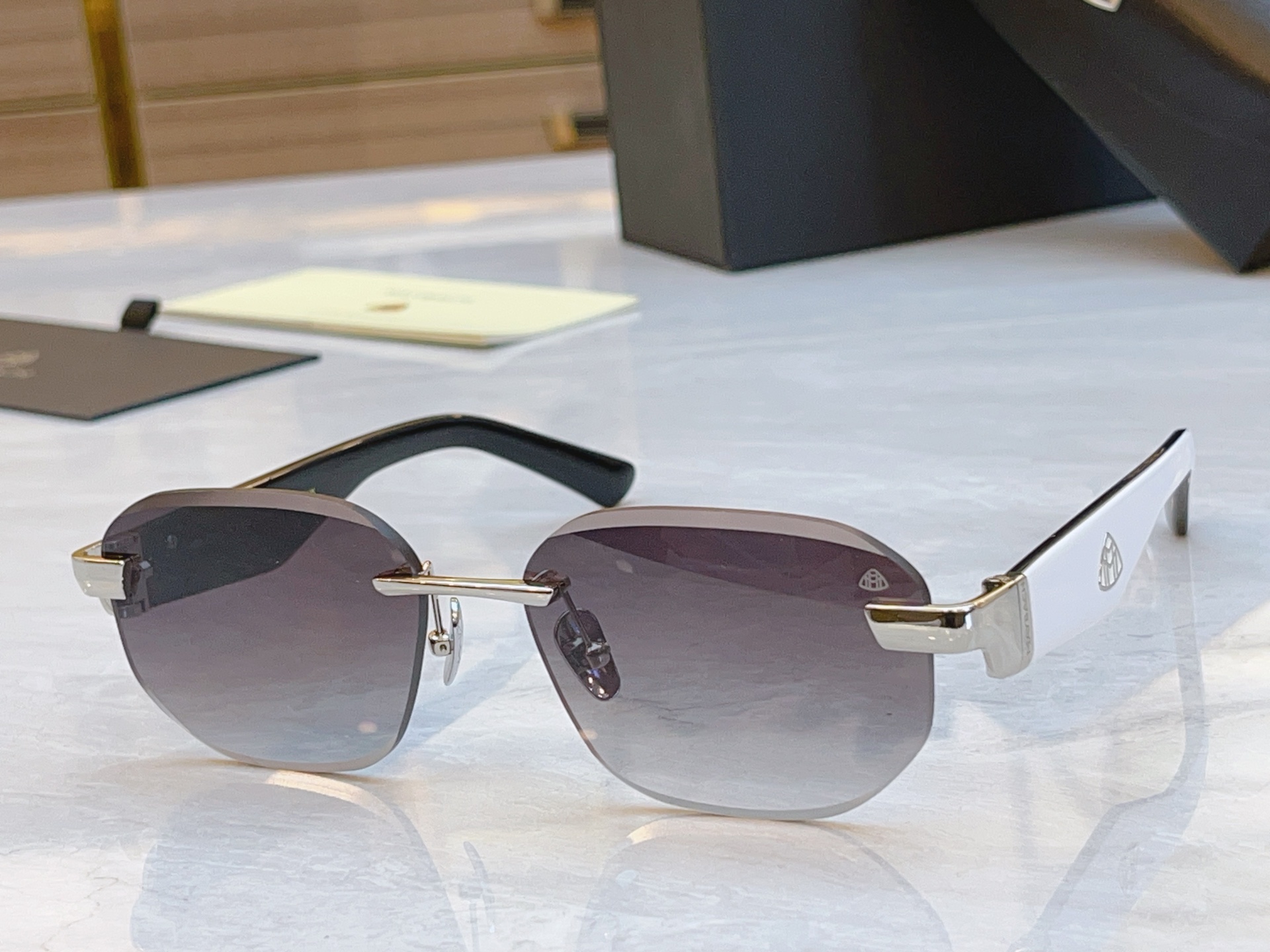 ，【MAYBAC*】迈巴*赫新款太阳镜🕶️🕶️，MODELRA/FU-X/N-Z111，SIZE：58口