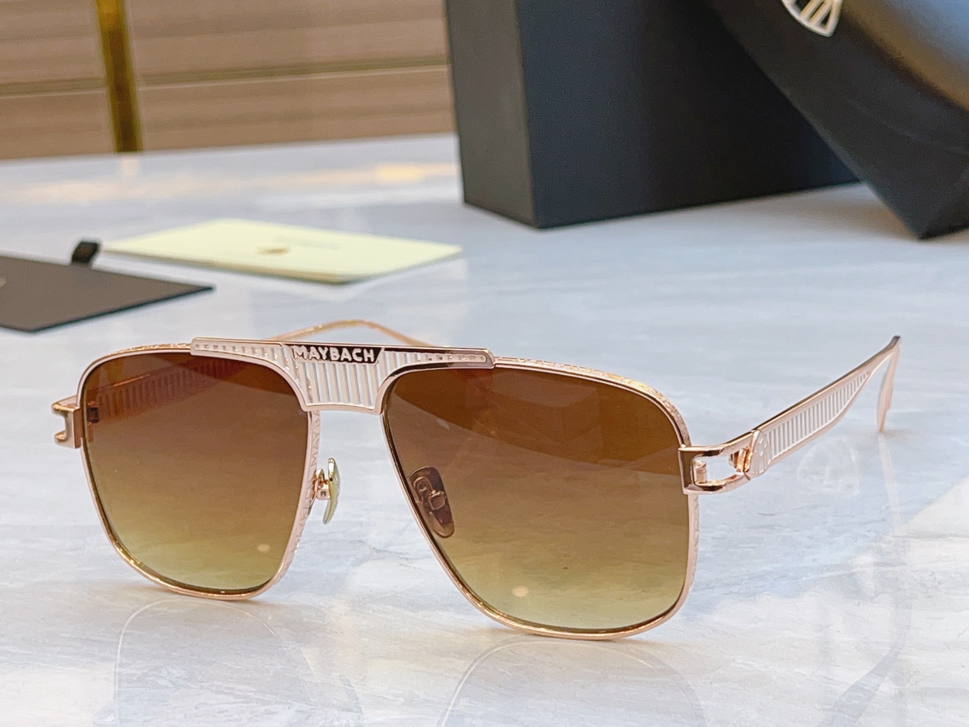 ，【MAYBAC*】迈巴*赫新款太阳镜🕶️🕶️，MODELJ/VKE-BE-Z147，SIZE：58口1