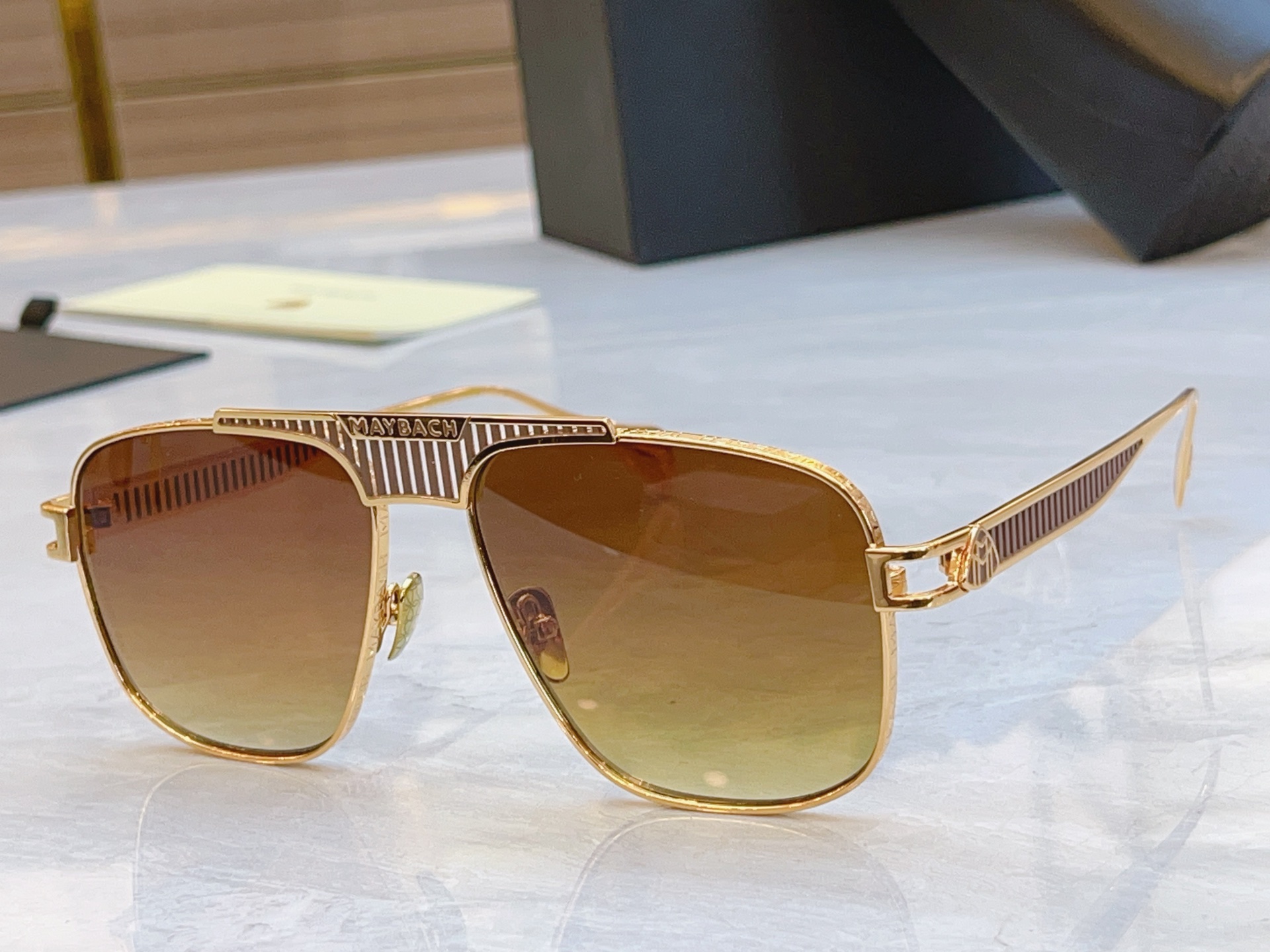 ，【MAYBAC*】迈巴*赫新款太阳镜🕶️🕶️，MODELJ/VKE-BE-Z147，SIZE：58口1