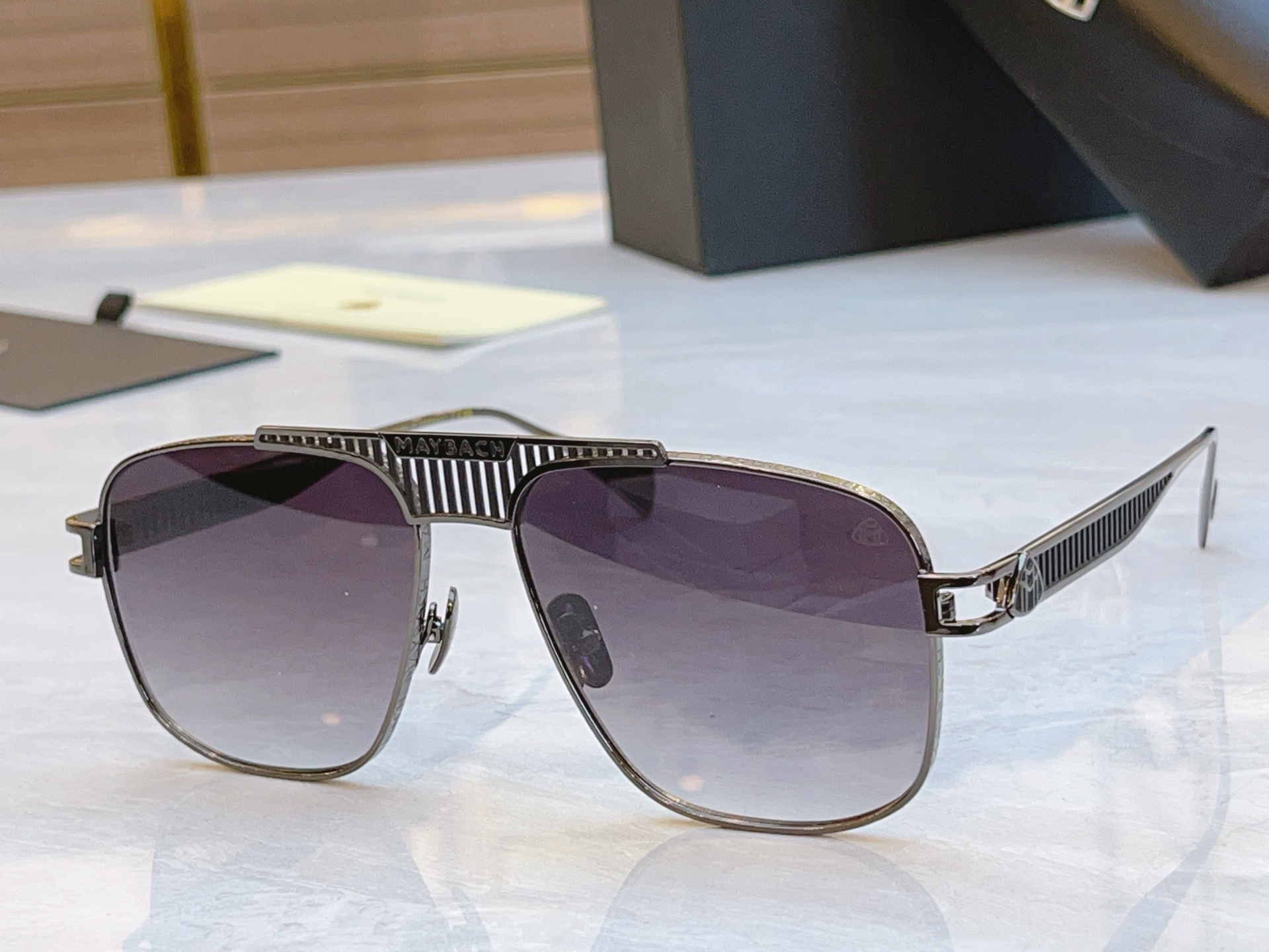 ，【MAYBAC*】迈巴*赫新款太阳镜🕶️🕶️，MODELJ/VKE-BE-Z147，SIZE：58口1