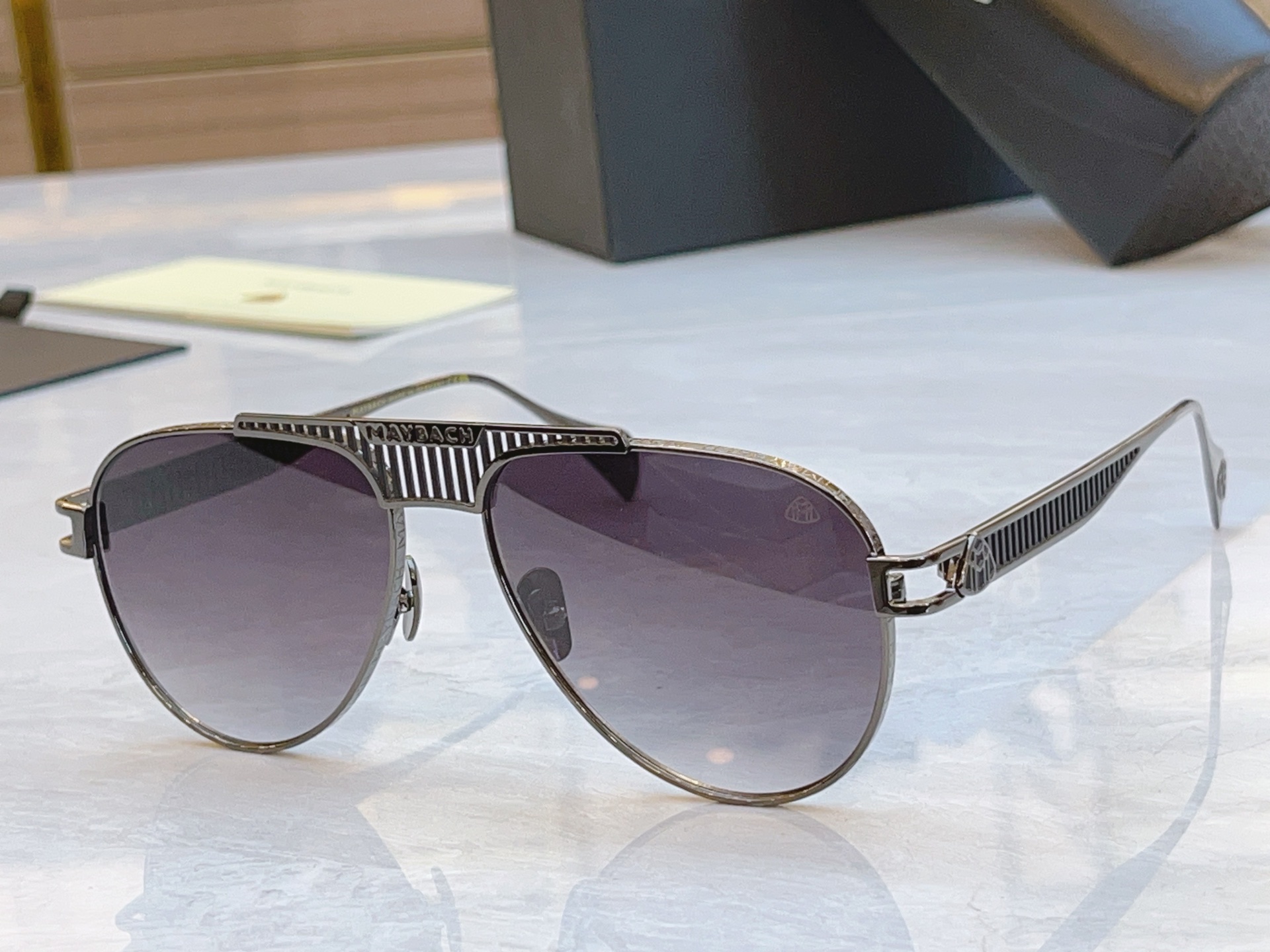 ，【MAYBAC*】迈巴*赫新款太阳镜🕶️🕶️，MODELJ/VKE-BE-Z147，SIZE：58口1