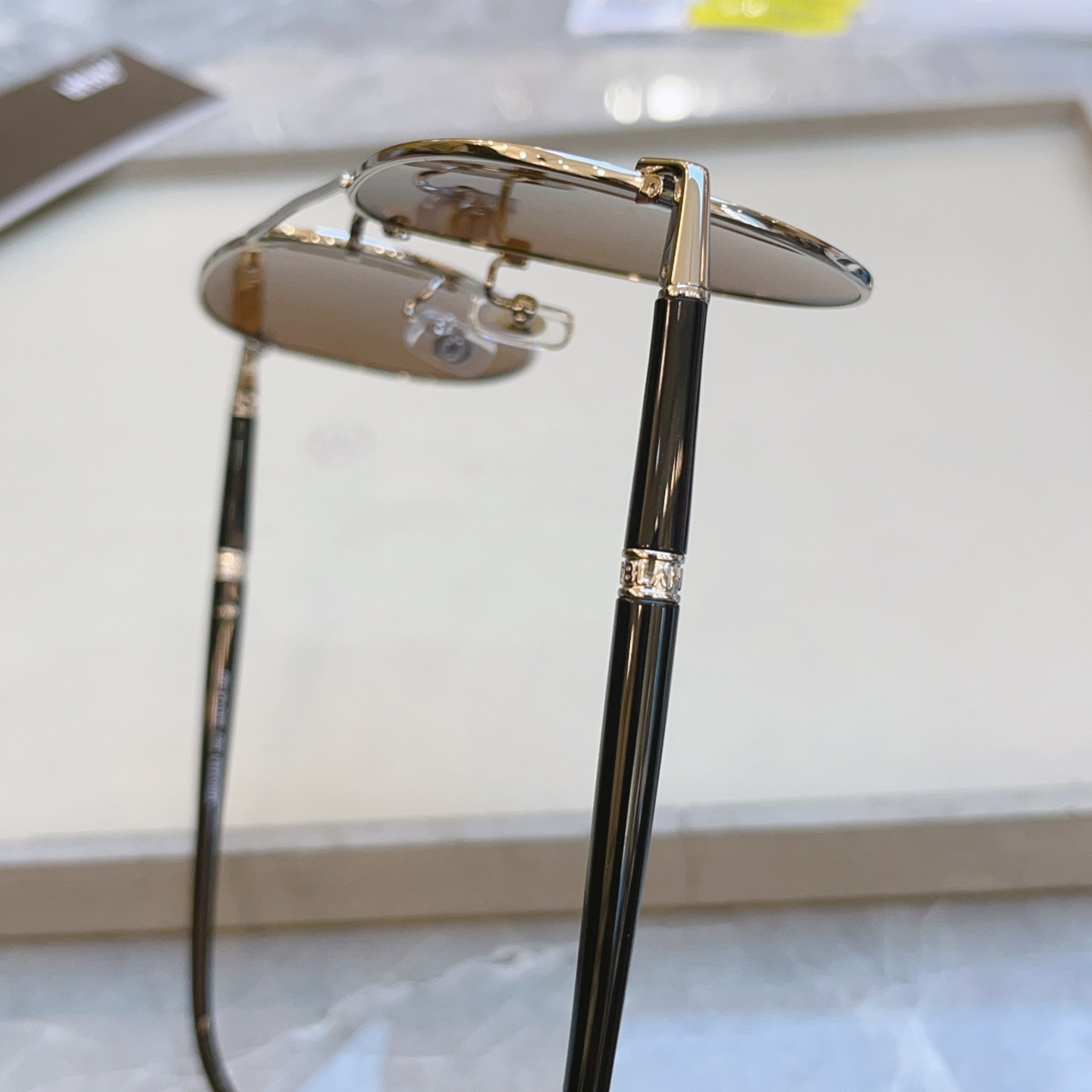 ，【MONT BLAN*】万宝*龙新款太阳镜🕶️。MODELMB0345S，SIZE 59口16-150