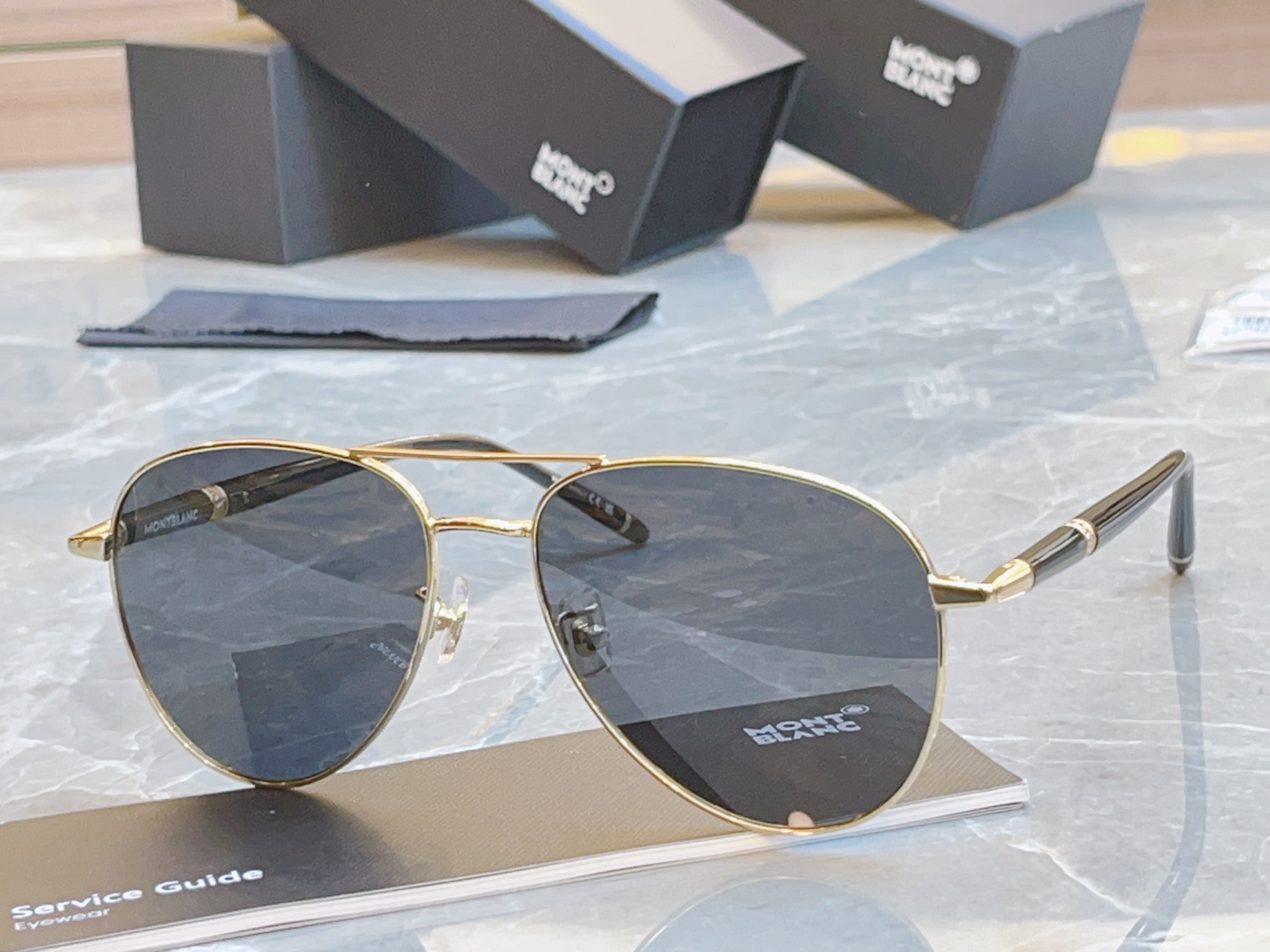 ，【MONT BLAN*】万宝*龙新款太阳镜🕶️。MODELMB0345S，SIZE 59口16-150