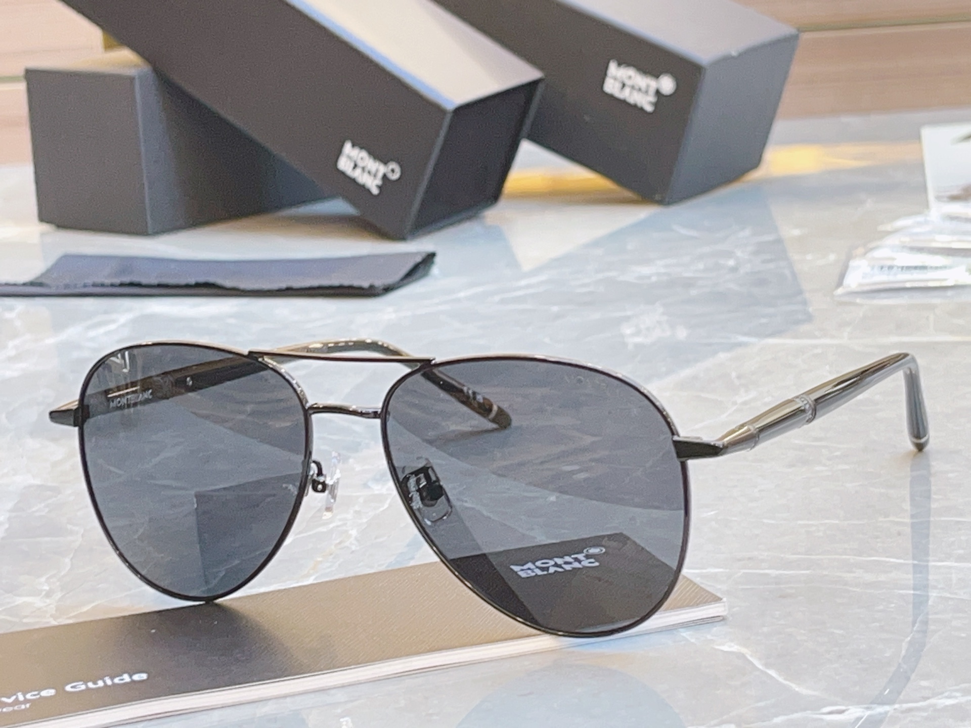 ，【MONT BLAN*】万宝*龙新款太阳镜🕶️。MODELMB0345S，SIZE 59口16-150