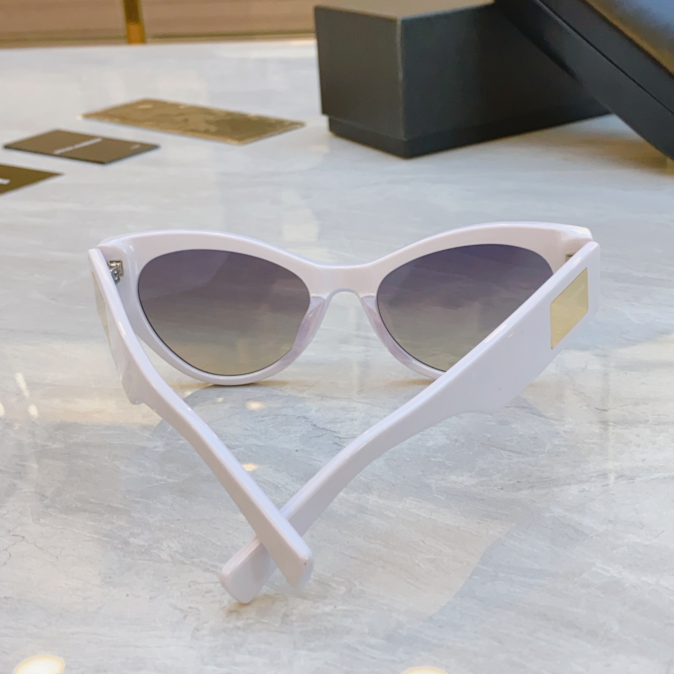 ，【DOLCE & GABBAN*】D*G新款太阳镜，MODEL：DG4480，SIZE：53口20-1