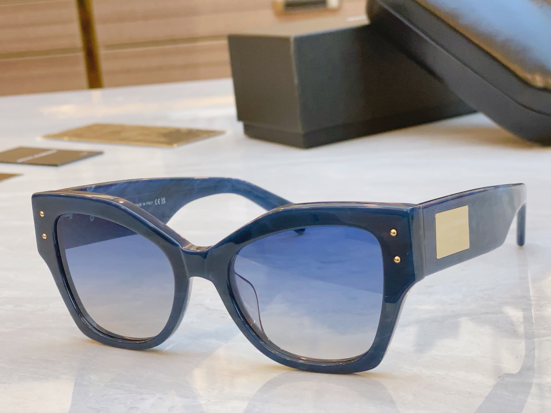 ，【DOLCE & GABBAN*】D*G新款太阳镜，MODEL：DG4478，SIZE：52口21-1