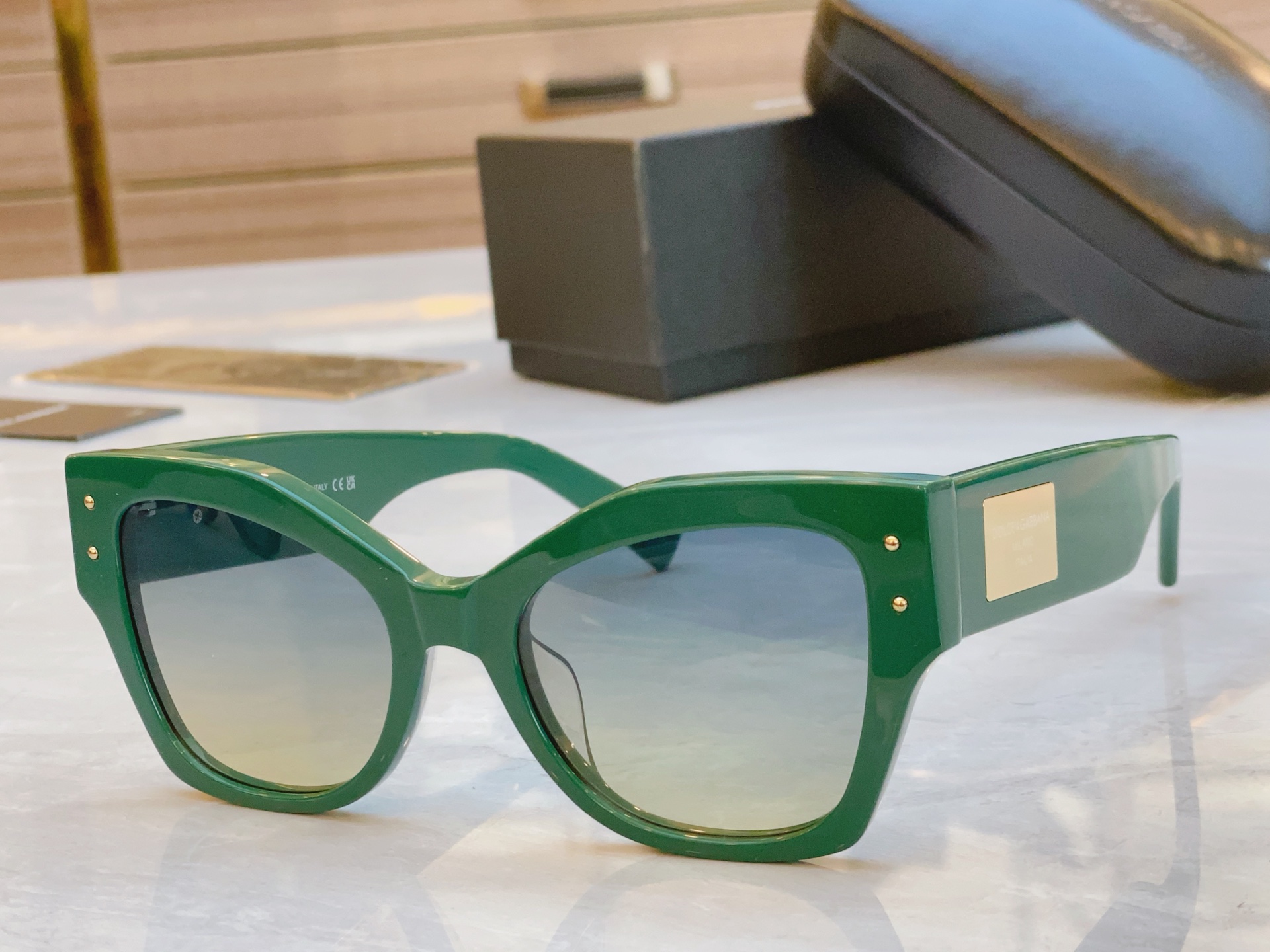 ，【DOLCE & GABBAN*】D*G新款太阳镜，MODEL：DG4478，SIZE：52口21-1