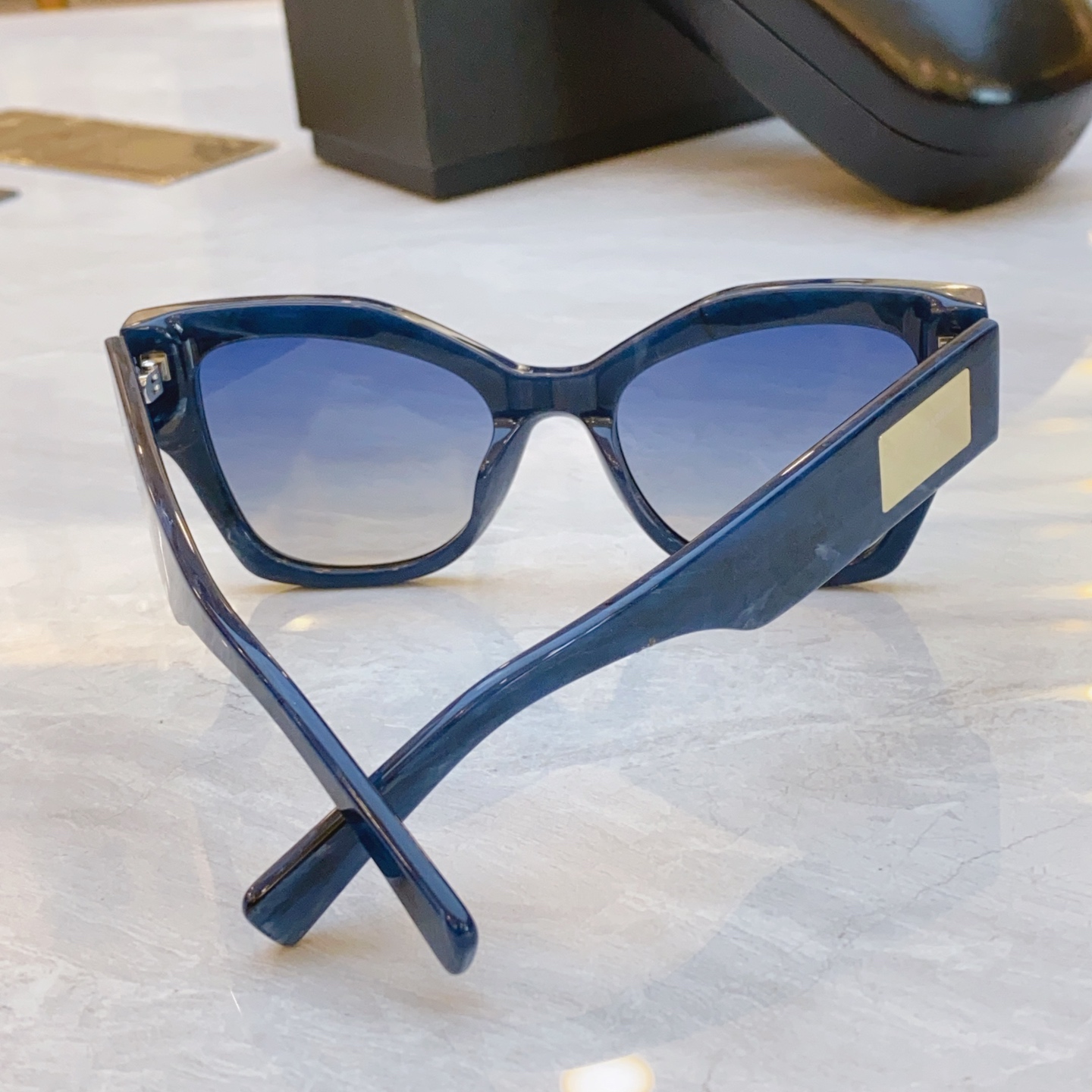 ，【DOLCE & GABBAN*】D*G新款太阳镜，MODEL：DG4478，SIZE：52口21-1