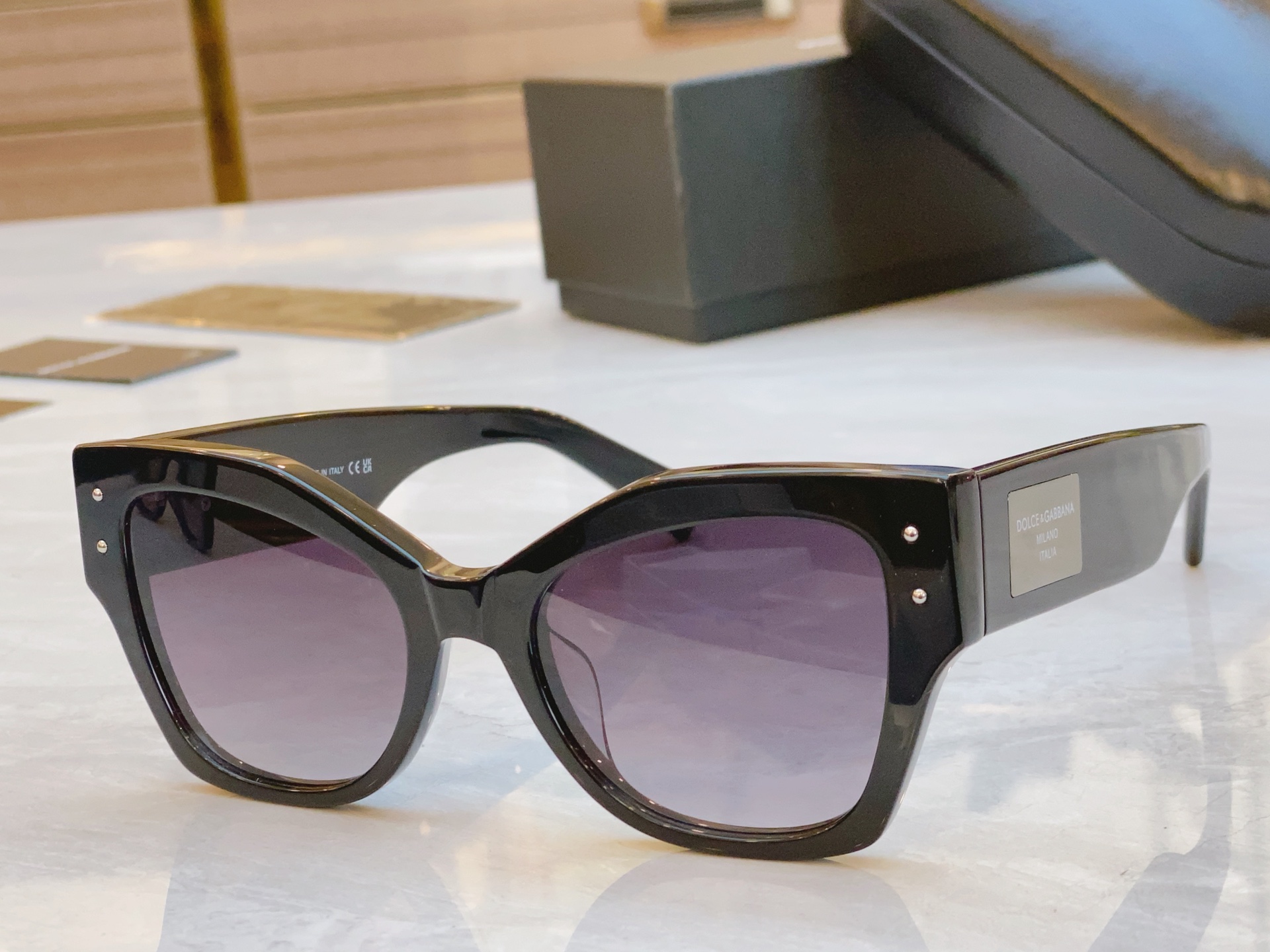 ，【DOLCE & GABBAN*】D*G新款太阳镜，MODEL：DG4478，SIZE：52口21-1
