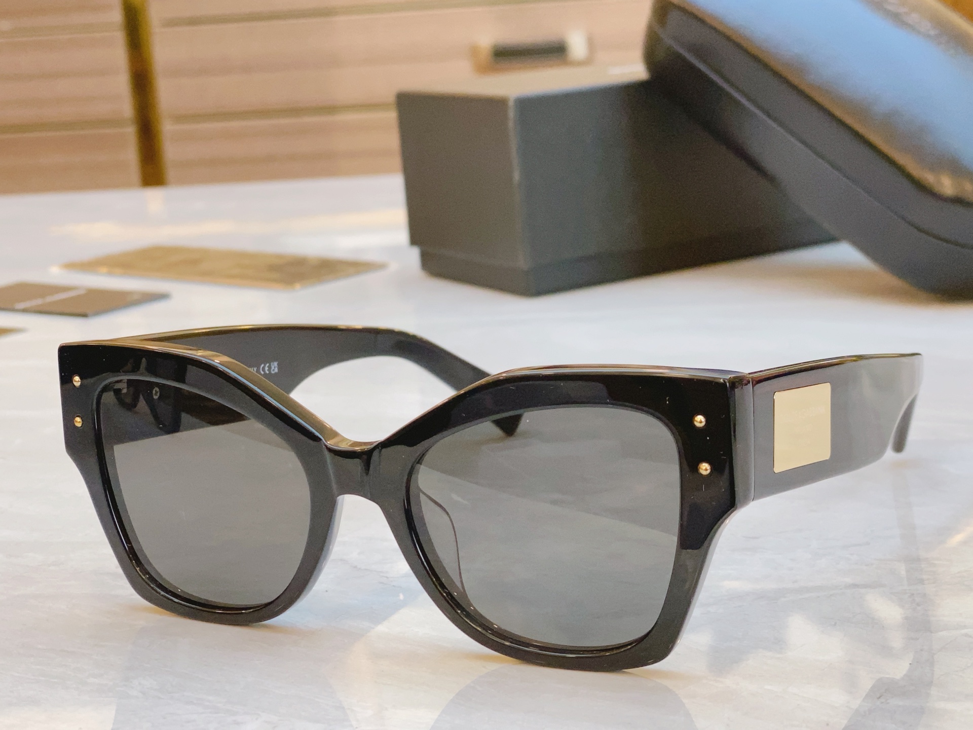 ，【DOLCE & GABBAN*】D*G新款太阳镜，MODEL：DG4478，SIZE：52口21-1