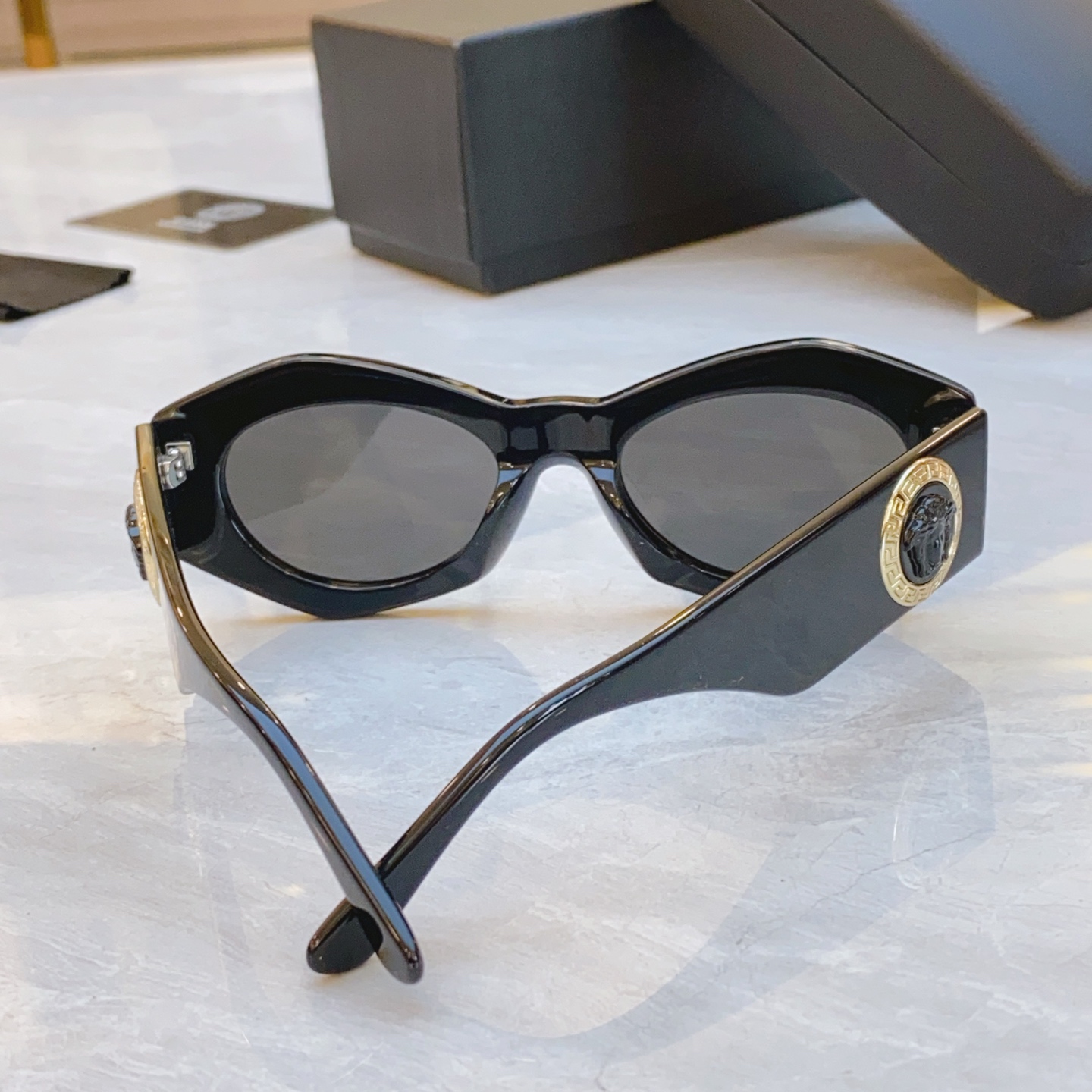 ，【VERSAC*】范思*哲新款太阳镜，MODEL：VE 422/E，SIZE：51口21-145