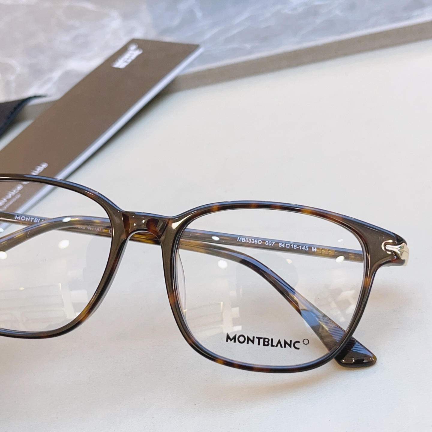 ，【MONT BLAN*】万宝*龙新款太阳镜🕶️，MODELMB0338S，SIZE54口18-145 