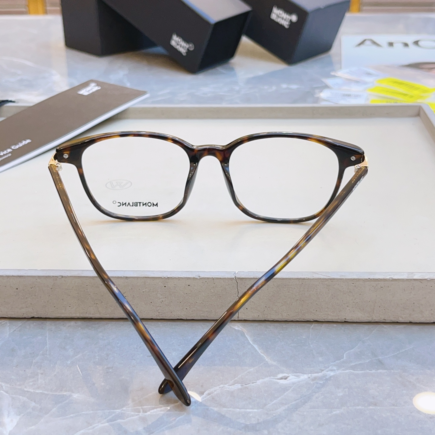 ，【MONT BLAN*】万宝*龙新款太阳镜🕶️，MODELMB0338S，SIZE54口18-145 