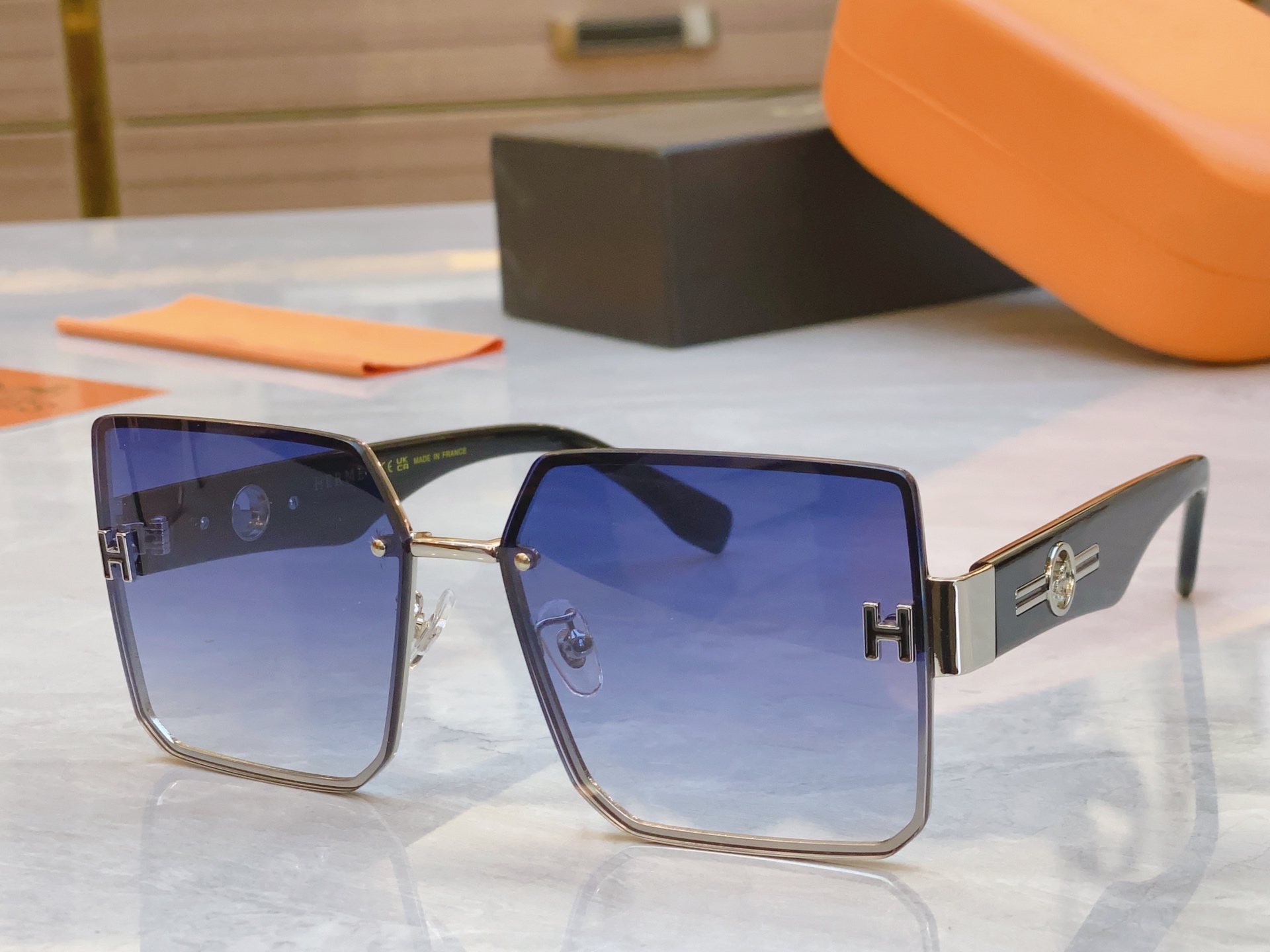 ，【HERME*】爱马*仕新款太阳镜🕶️，MODEL：9717，SIZE：61口15-145