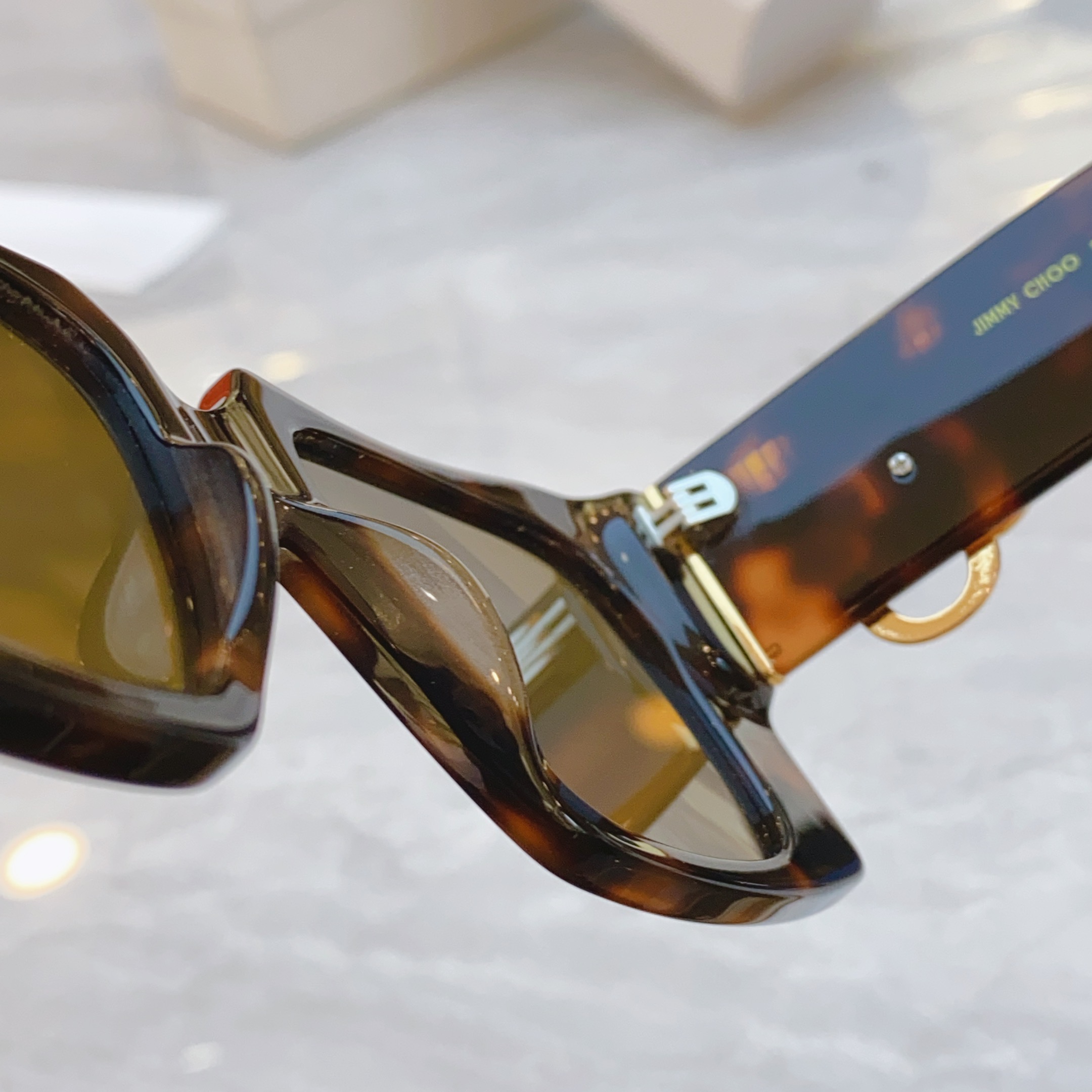 ，【JIMMY CHO*】吉米*周新款太阳镜，MODEL：JC5006U，SIZE：53口19-142